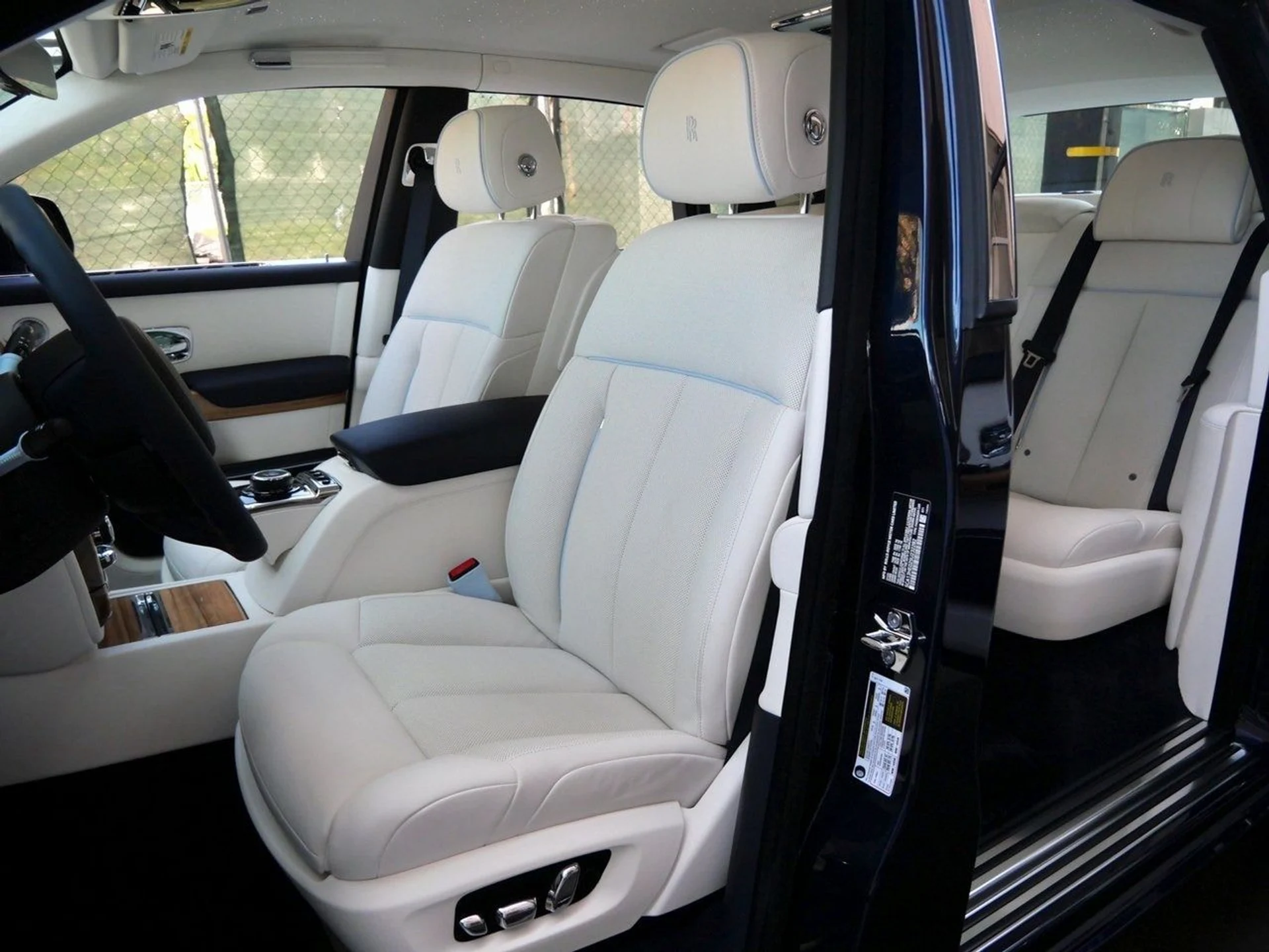 mph031_1410898961_569255571e40b67bb00f4a776a6b1aaex_dda109a9f4