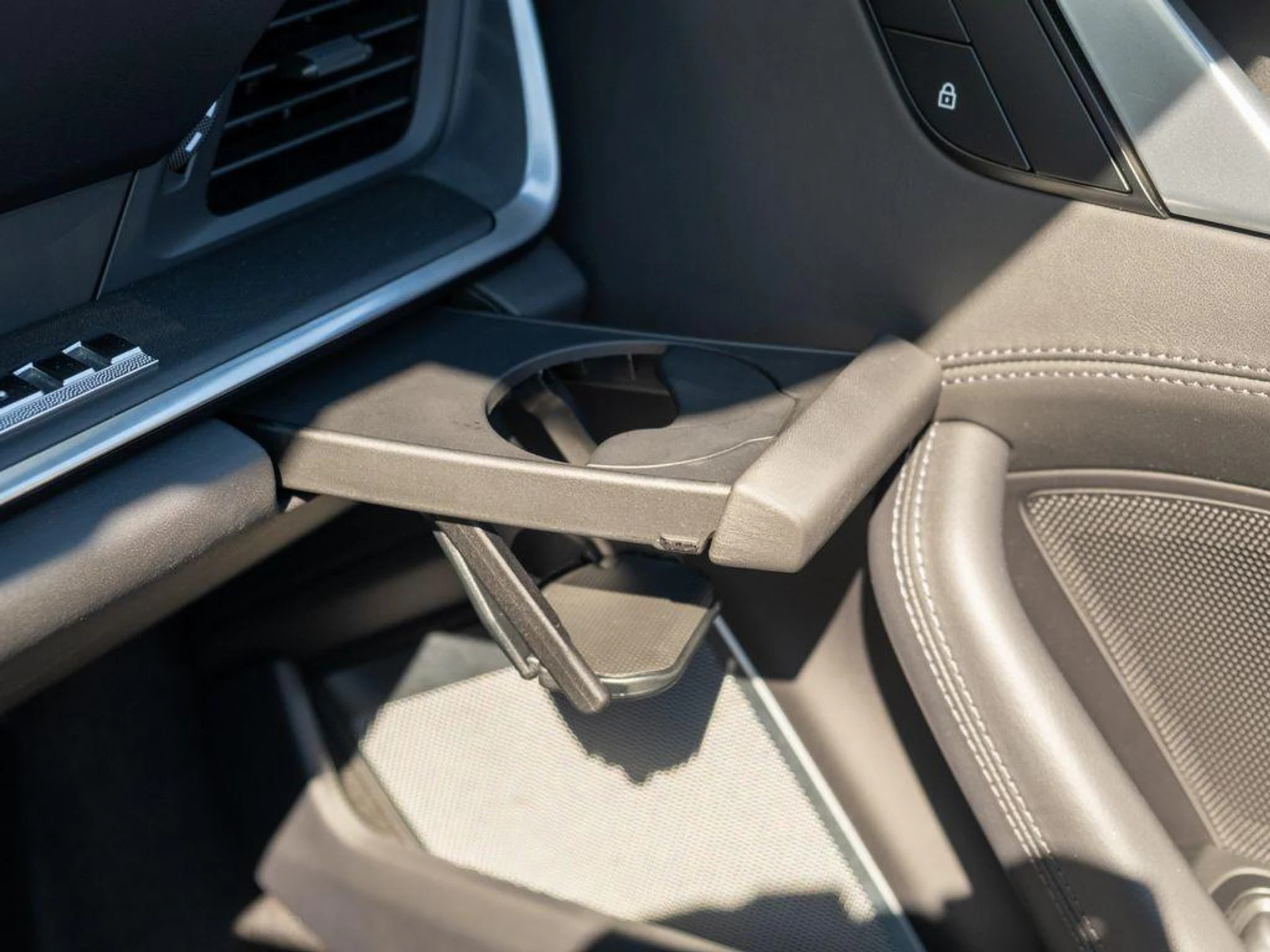 mph031_1411084807_b60bn_M9_Z_Br5_Hq_Ubtt_FA_Ni77rf_XY_175b745860