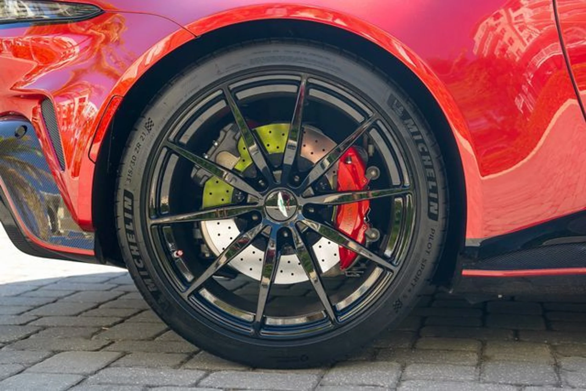 mph031_1430220265_22988419_32_85f307ecc3