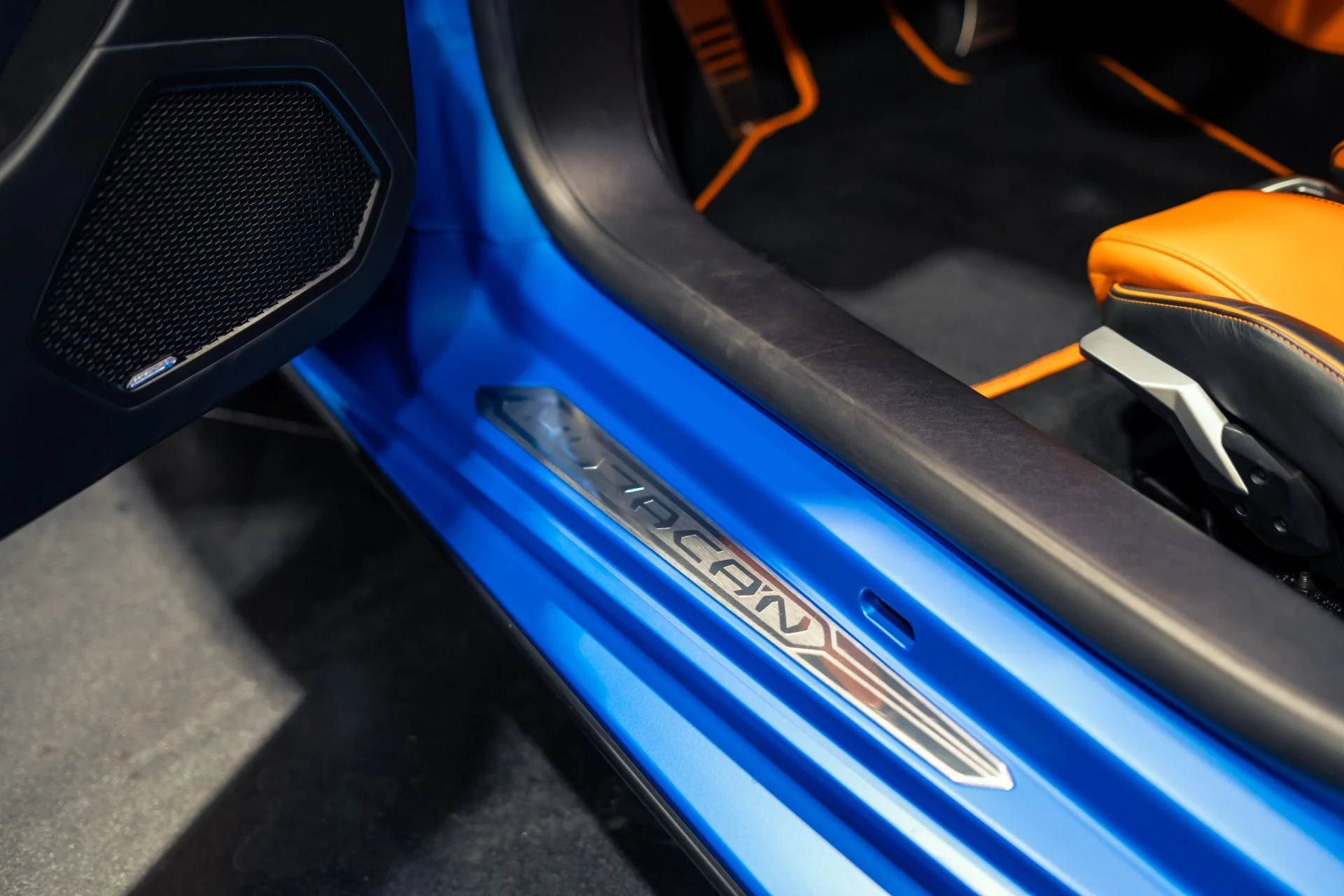 mph031_144382669_Used_2020_Lamborghini_Huracan_EVO_Blu_Aegeus_Matte_Paint_w_Orange_Leather_Sensonum_Audio_1781118932_62f043d133