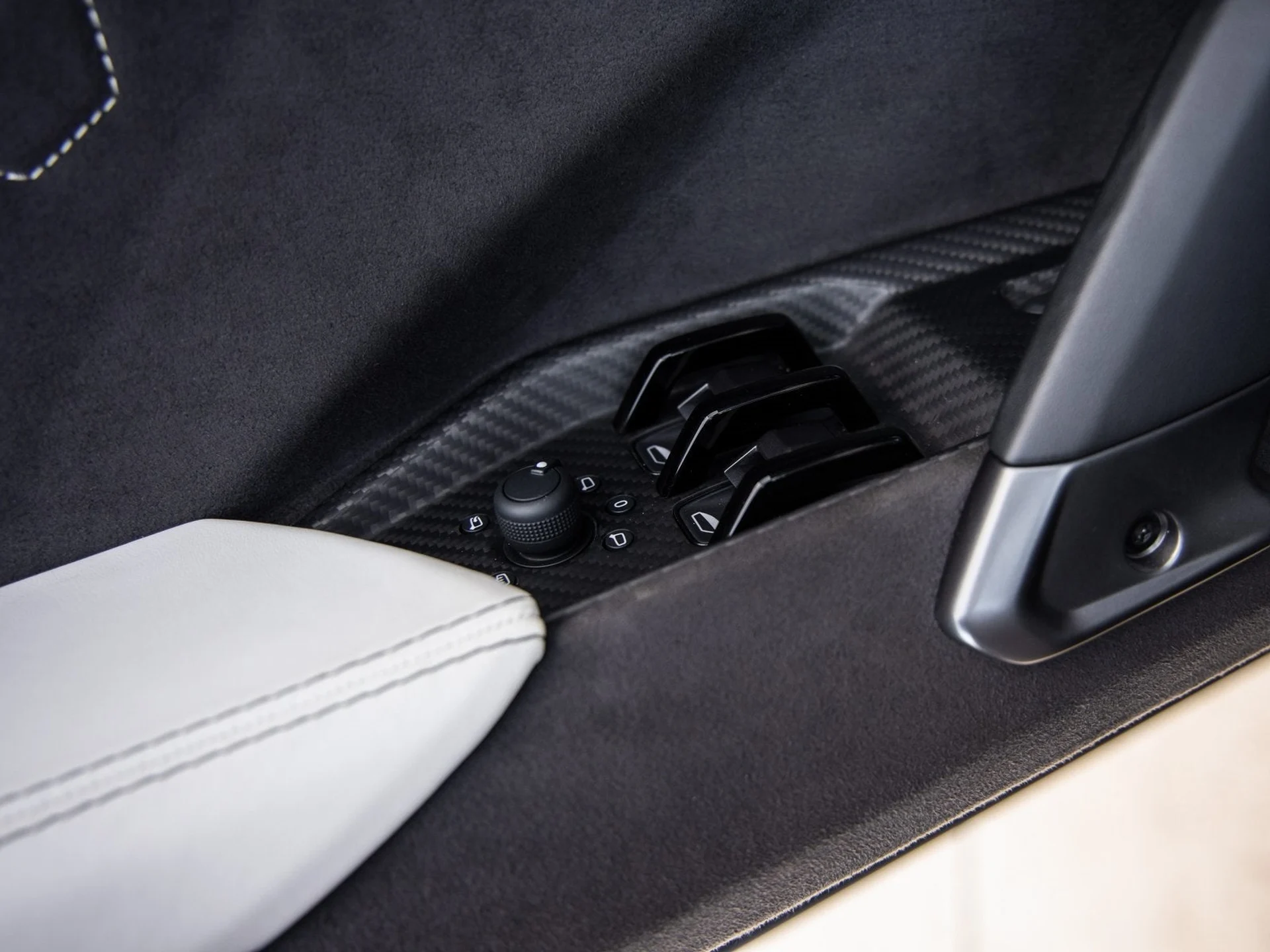 mph031_1455904987_32_5bc40e976c