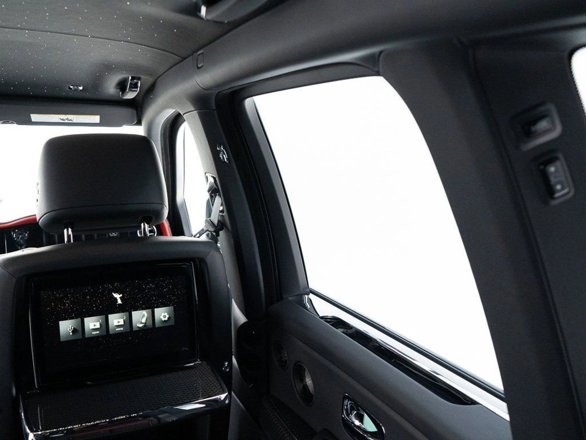 mph031_1456789274_206e2aa8f7e9364a8d0d07f475765f0c_68d7cf7e94