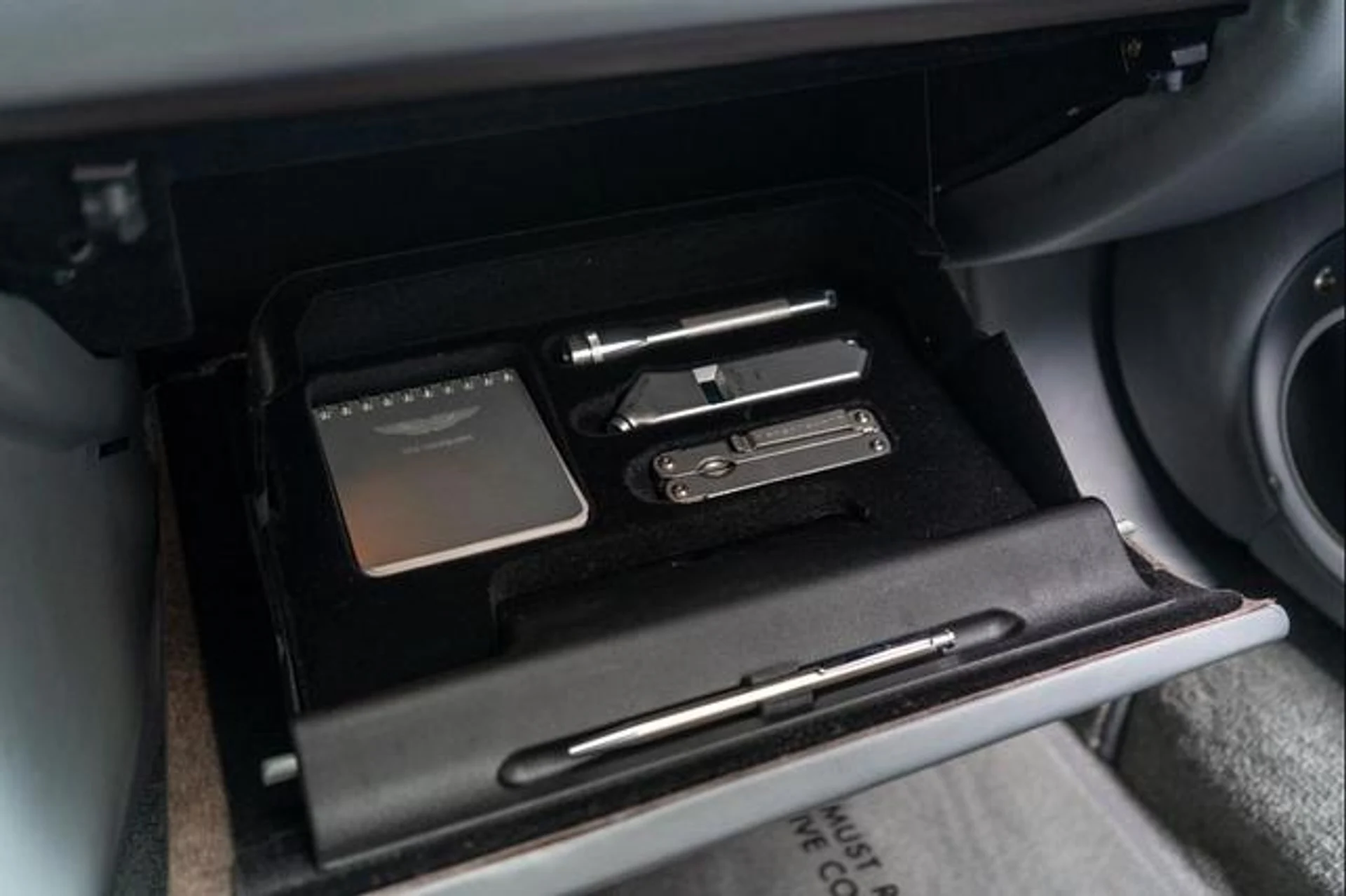 mph031_1457859362_Jig_Xd24_O_Nz_B_U_E2fl49bg4_R5ew_7785d5e125