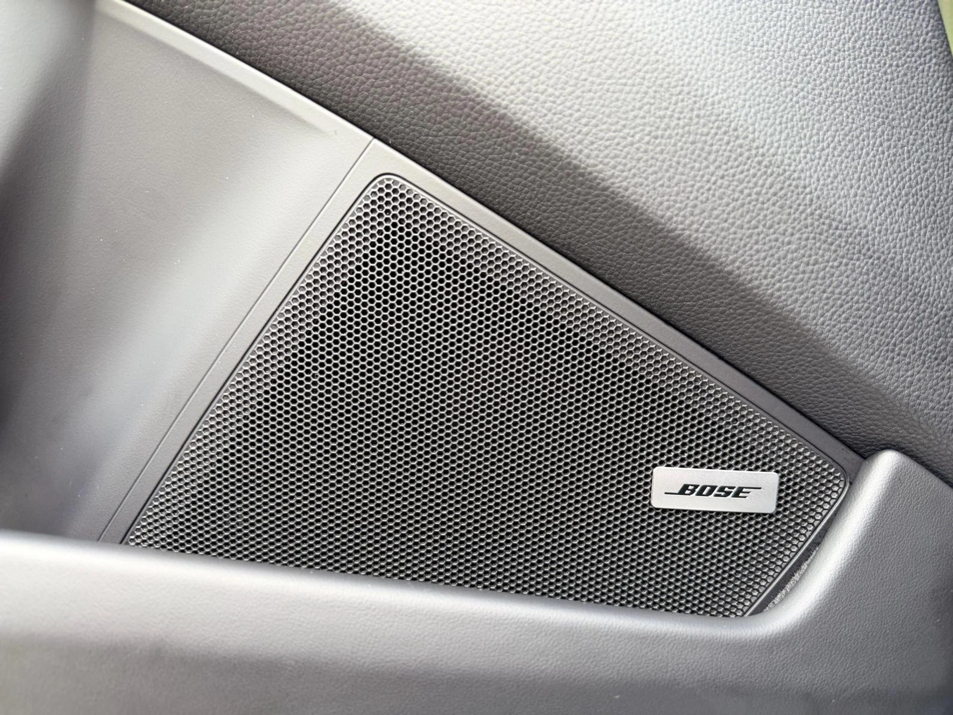 mph031_1460572798_Whats_App_Image_2026_03_04_at_4_14_32_PM_8_847f0813f0