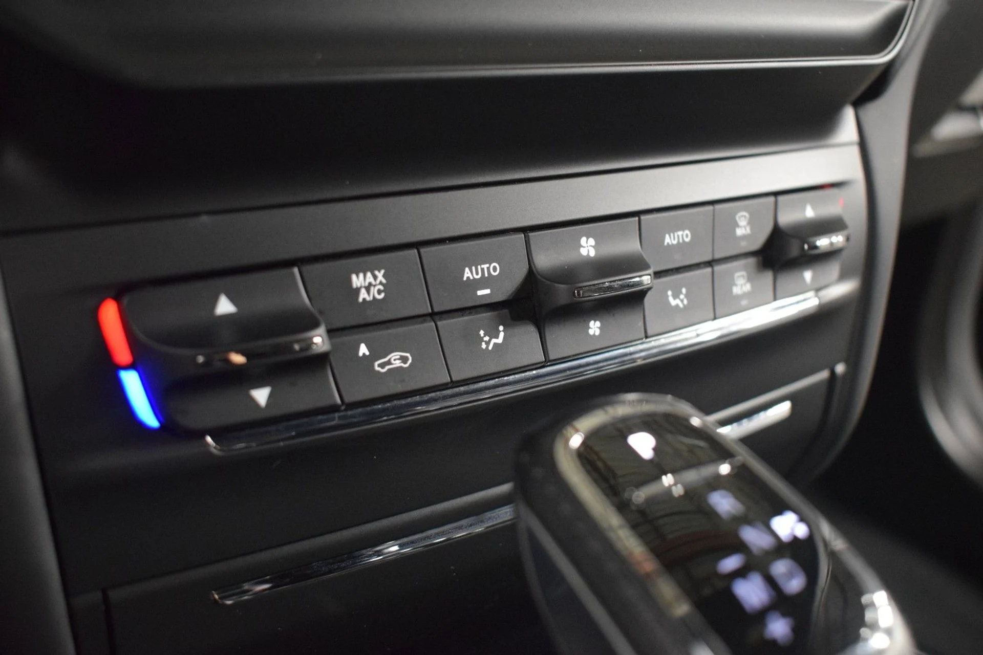 mph031_1462091180_39183cfd19f4bbb366e12d9cf3373ae1x_c980381749