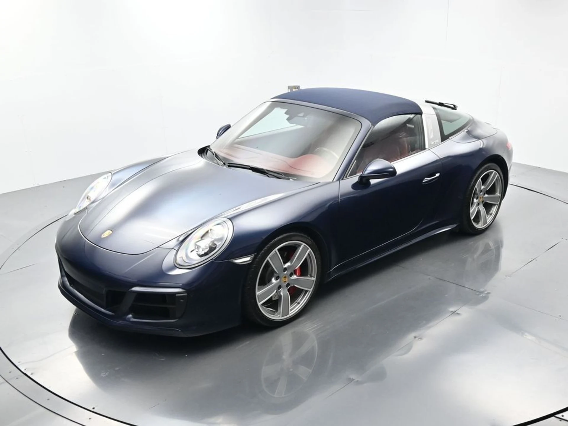 mph031_146282689_6a340b251c42068045c5672e40e1d279_49ceec0284