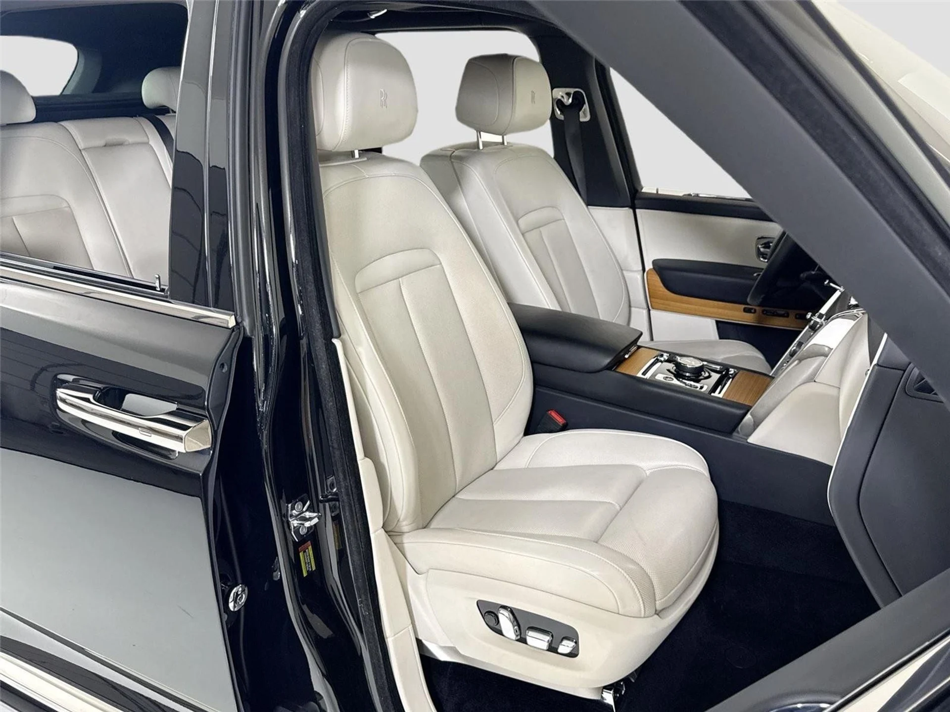 mph031_1463242657_c7ce35ed2024c060f72293bfa2a7a37e_98d5bc4ebf