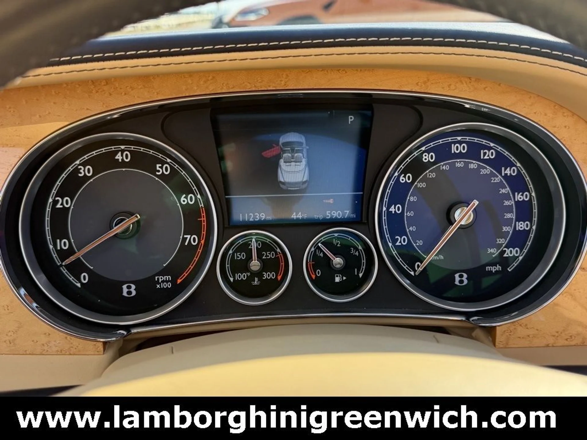 mph031_1469224498_f93b3ebb652b485daa7f19647293230fx_d07db5e45d