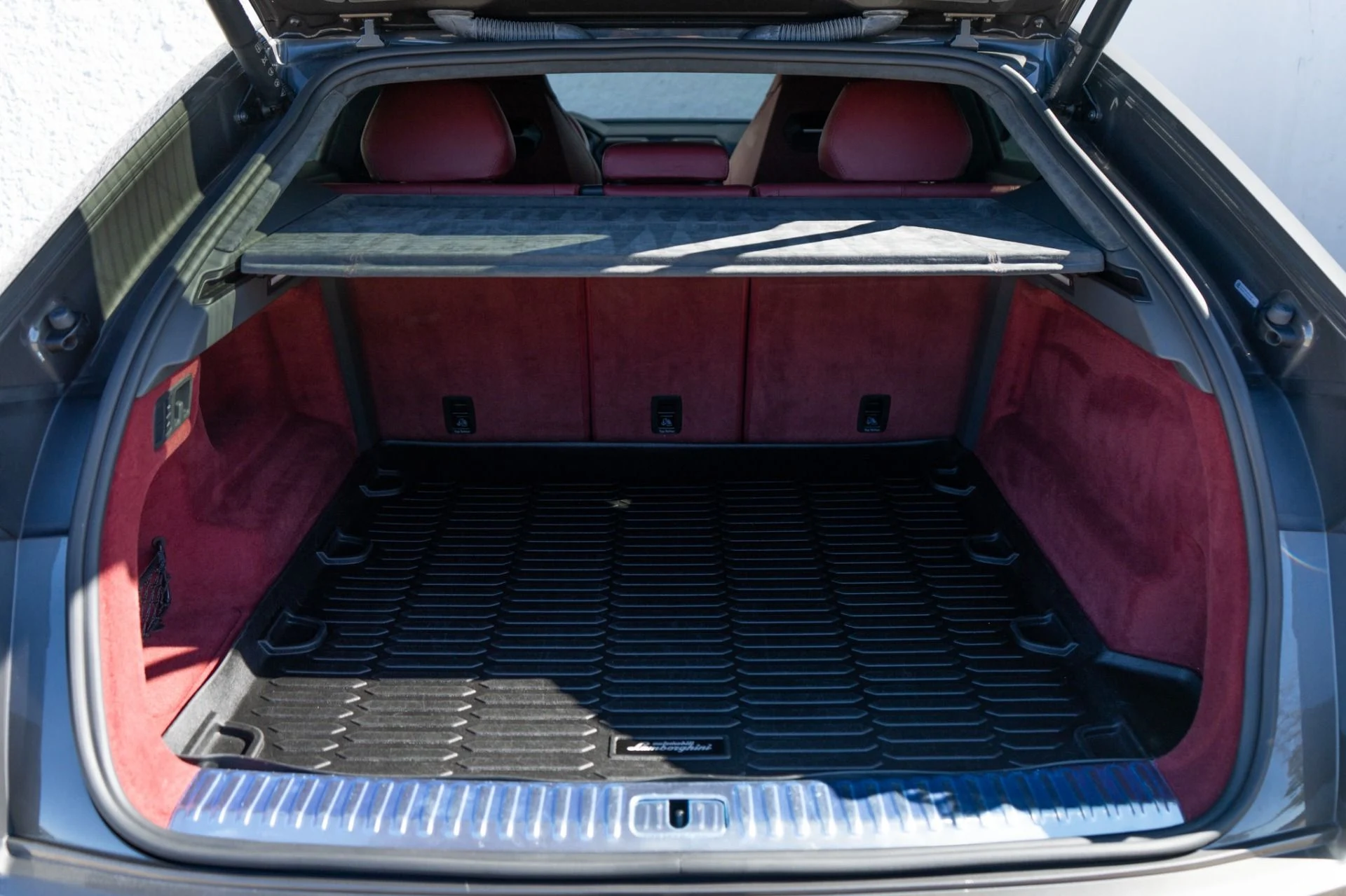 mph031_1471778943_Used_2021_Lamborghini_Urus_1768598799_780b891171