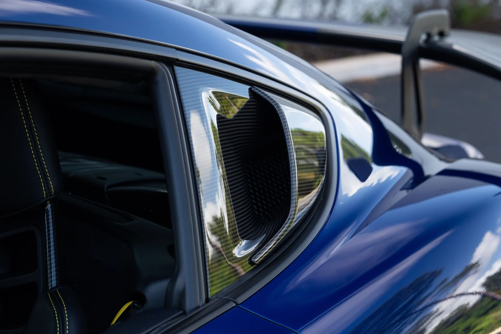 mph031_1471891839_Used_2024_Porsche_718_Cayman_GT_4_RS_1775021157_f3a38e68f0