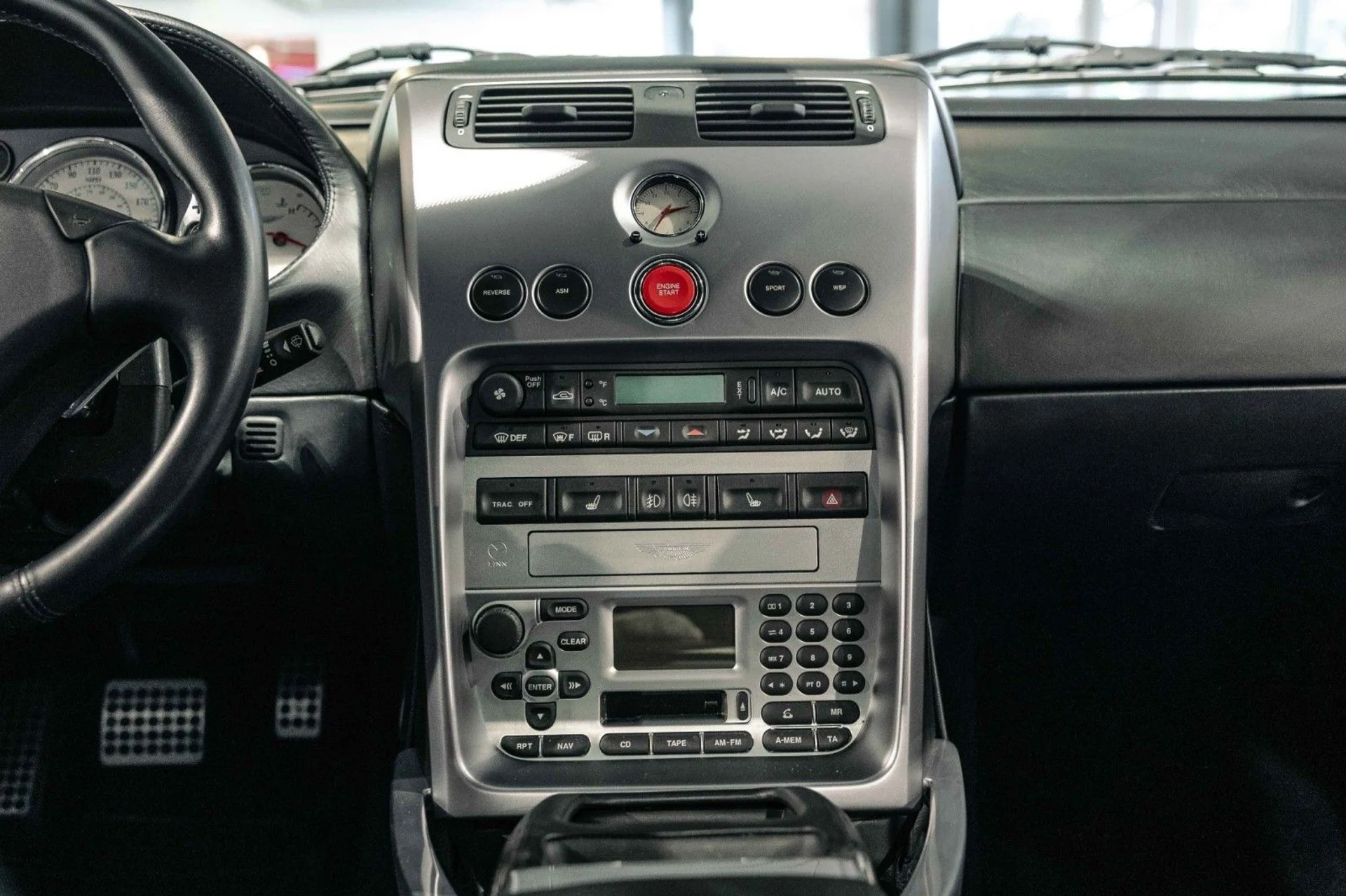 mph031_1474748054_Ng_15257a06c1