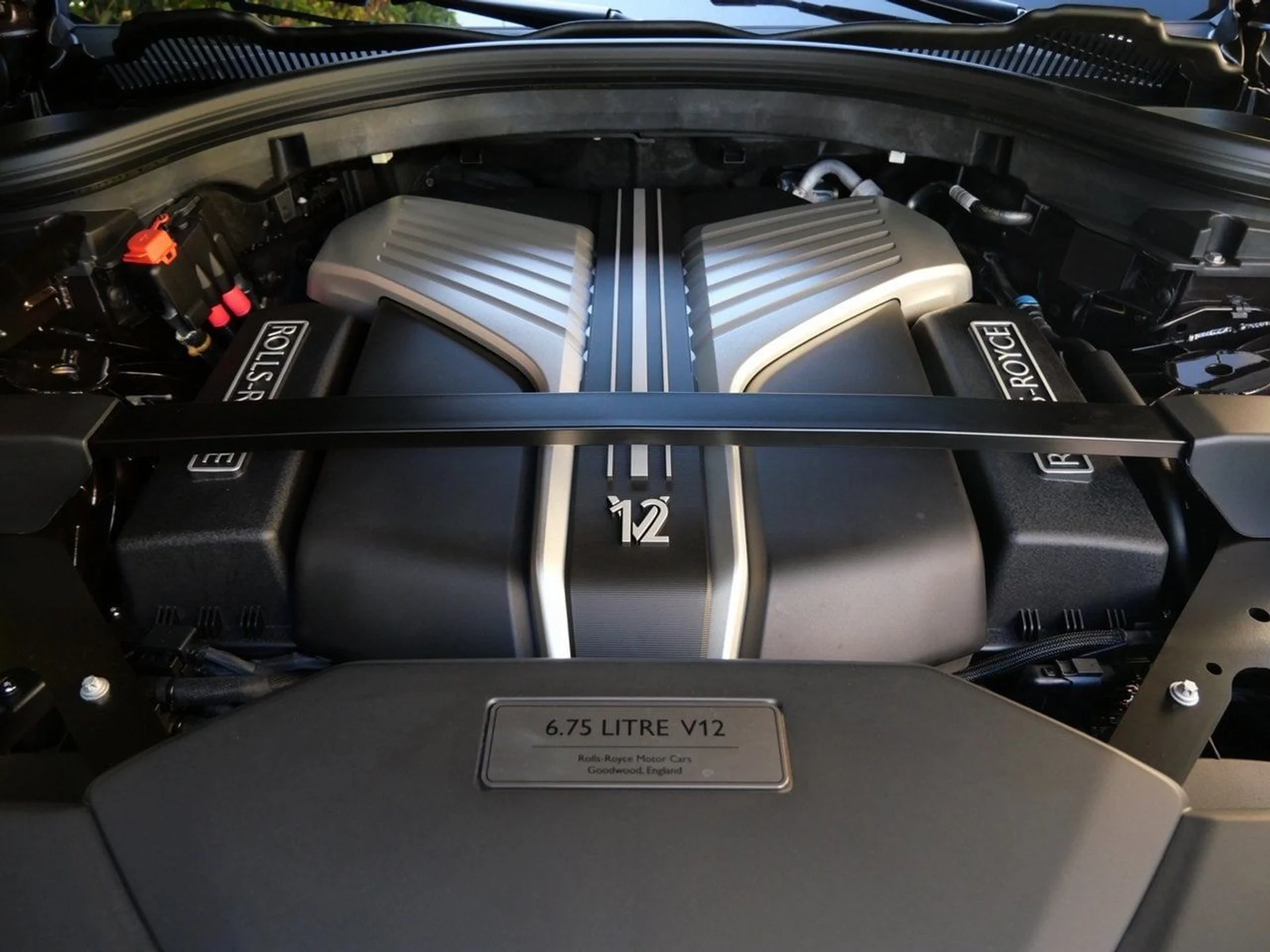 mph031_1490517631_cb5bd79df53a1712a45f133bcfa1eea8x_475b6ce8db