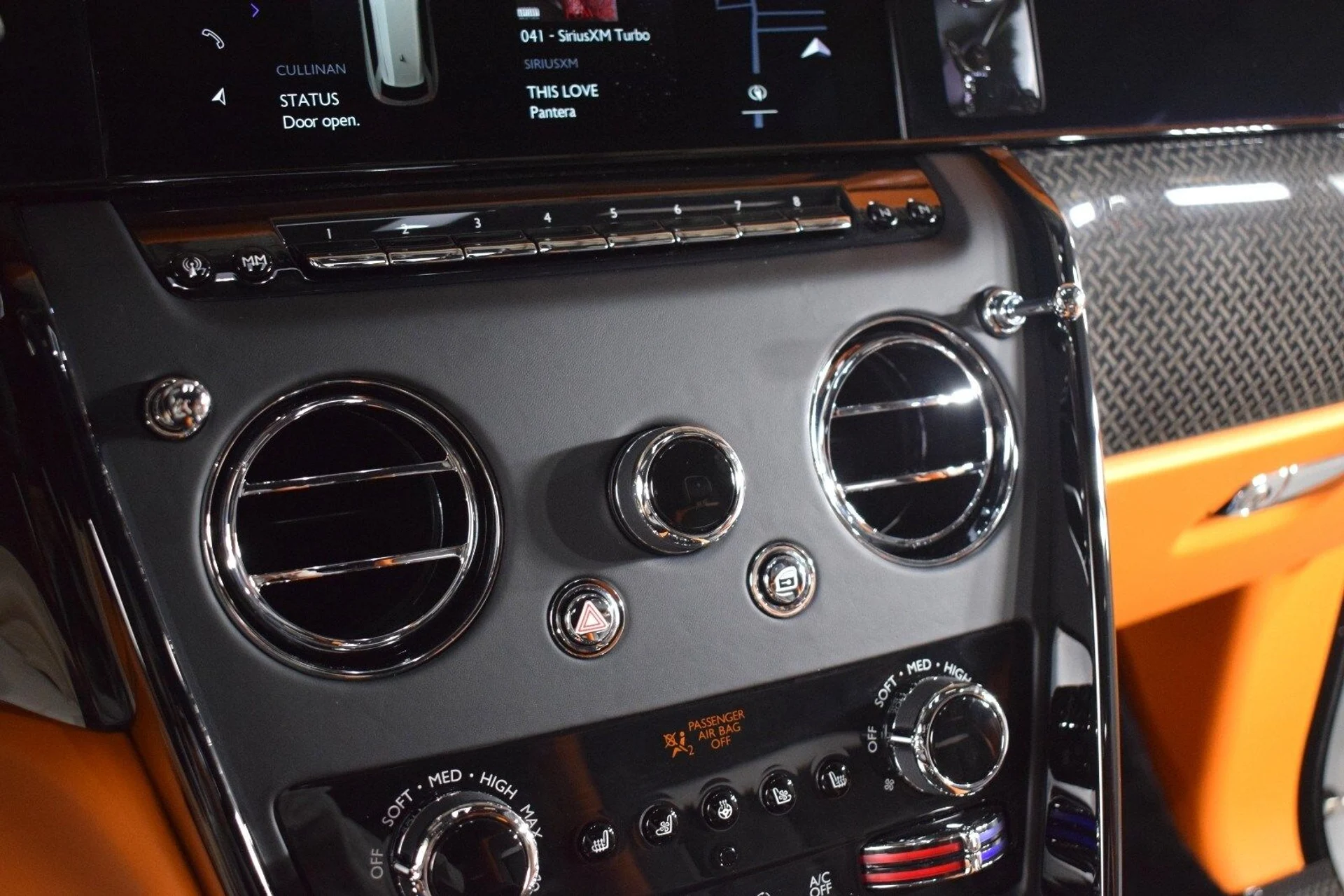 mph031_1490757959_606c66b3d7ba60785d232a9e791c2c86x_cab3b7b83d