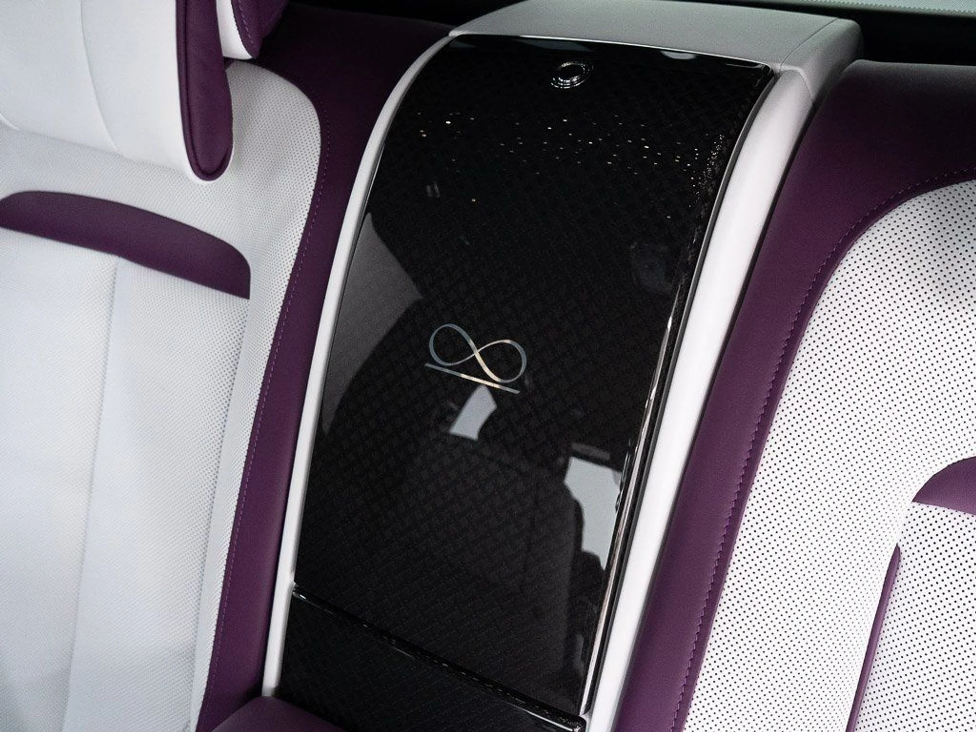 mph031_150310898_444b39affc03e28f5c357fd6f7e58c04_314e7a1315