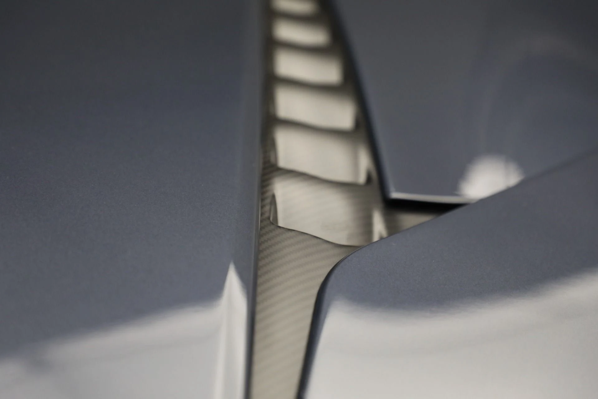 mph031_1505405053_New_2025_Aston_Martin_Vanquish_1738262610_7dd1f440d4