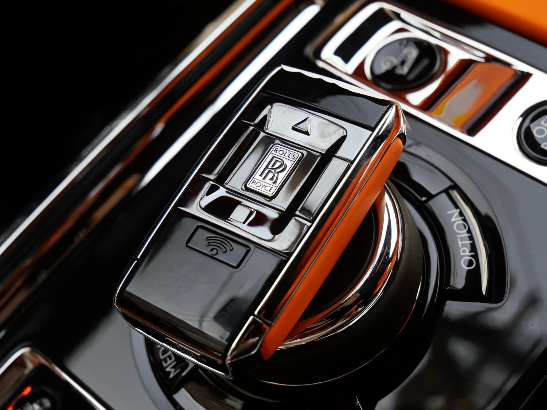 mph031_1508661649_e98b6fadc52c428a79d596193d60de68x_ac3dfcc238