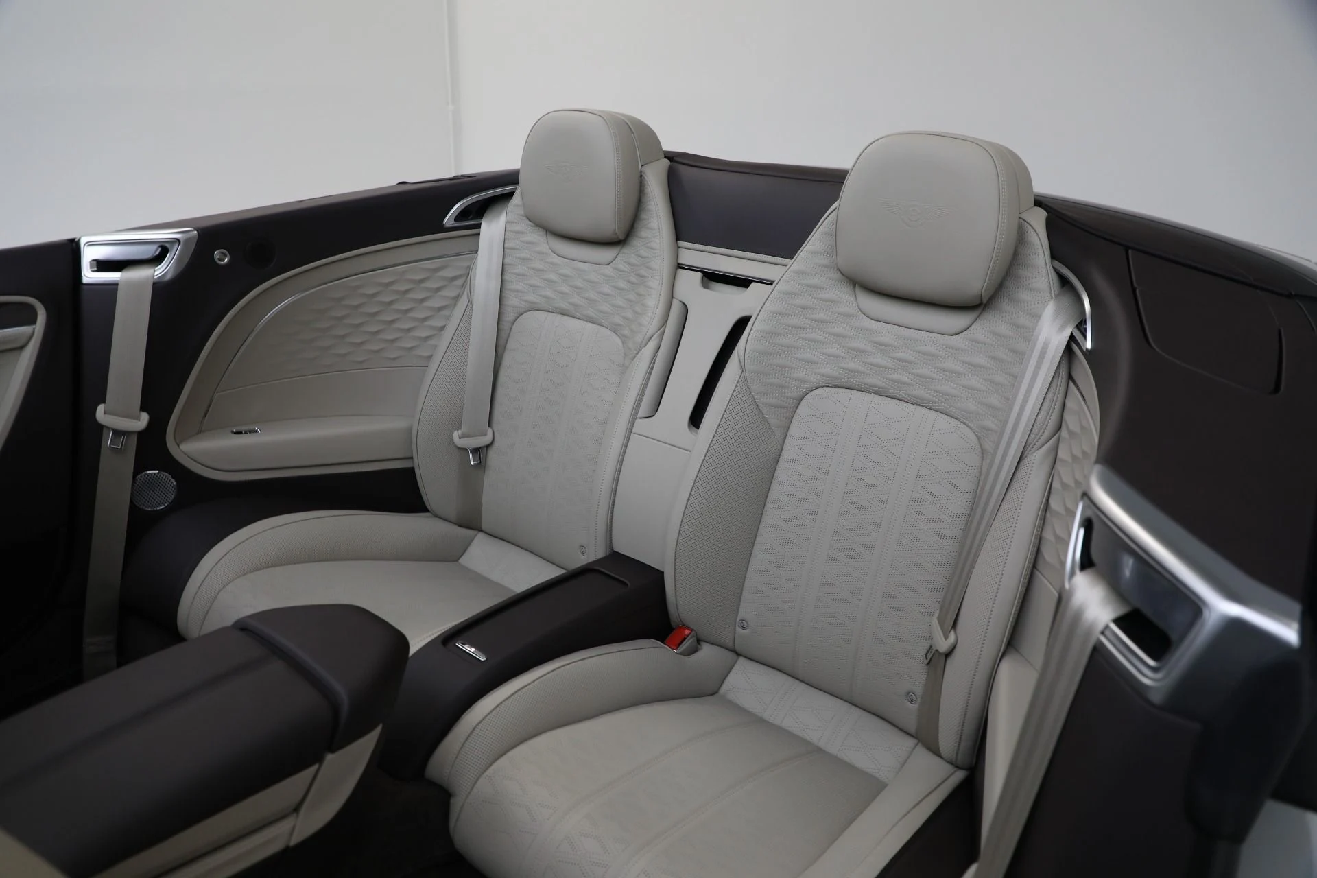 mph031_151117562_New_2025_Bentley_Continental_GTC_Speed_14d3350f40
