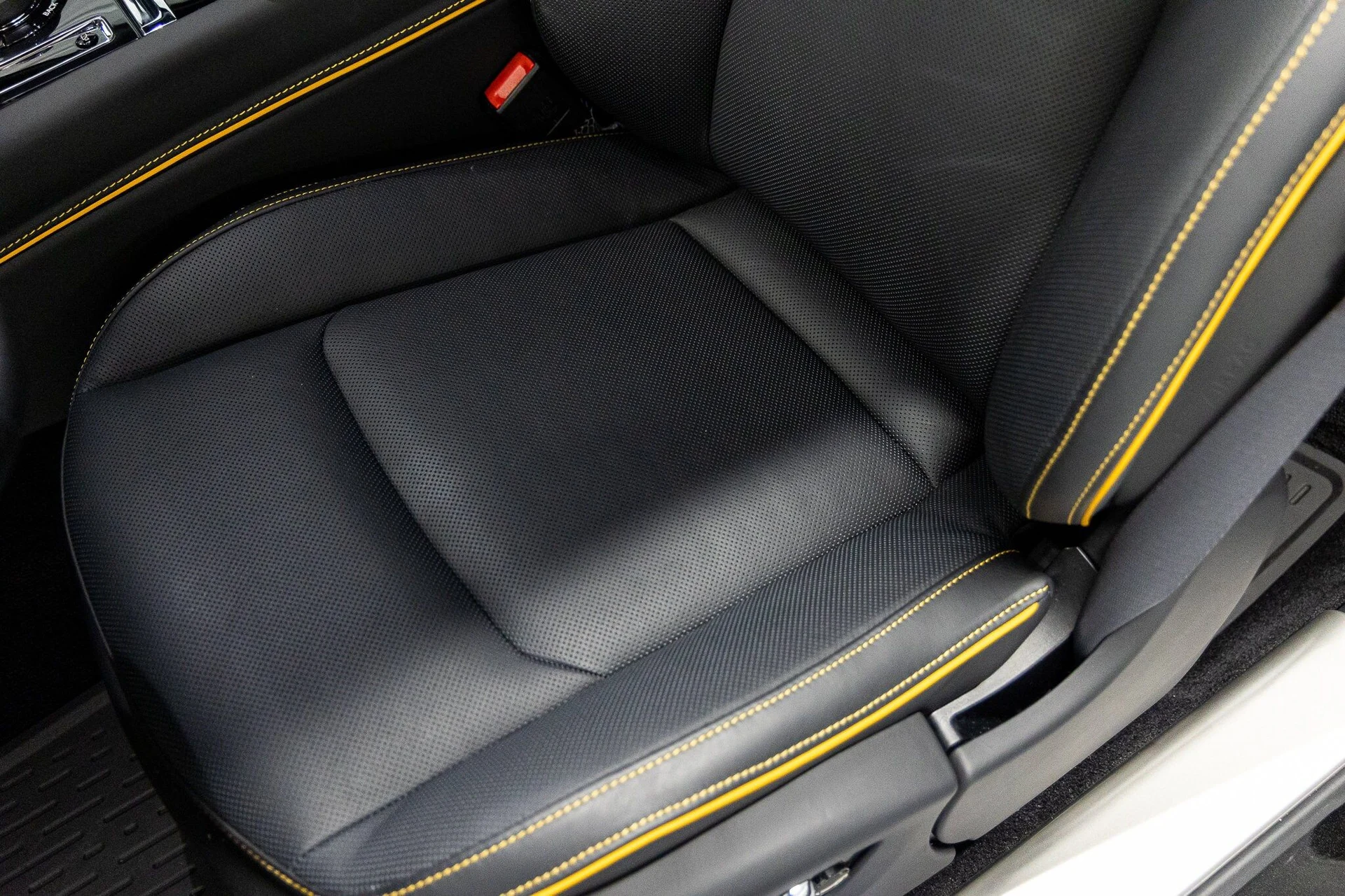 mph031_1511593946_0244a8724b1a48d9527d01434e7fd151x_6879b9c8e8