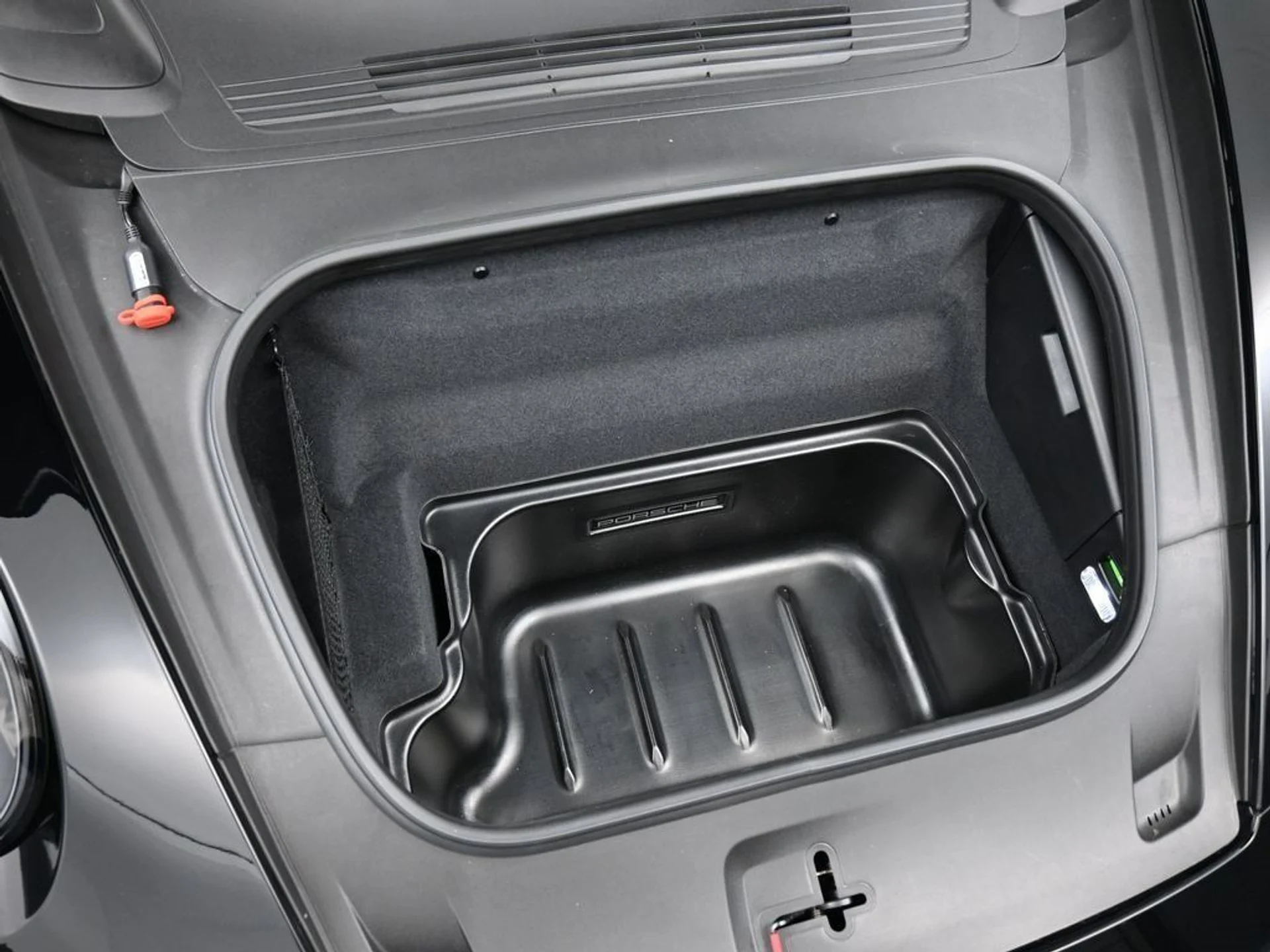 mph031_1517316117_d8d5be2195ddfd358d10d66db3e5c934_0499bc6c4a