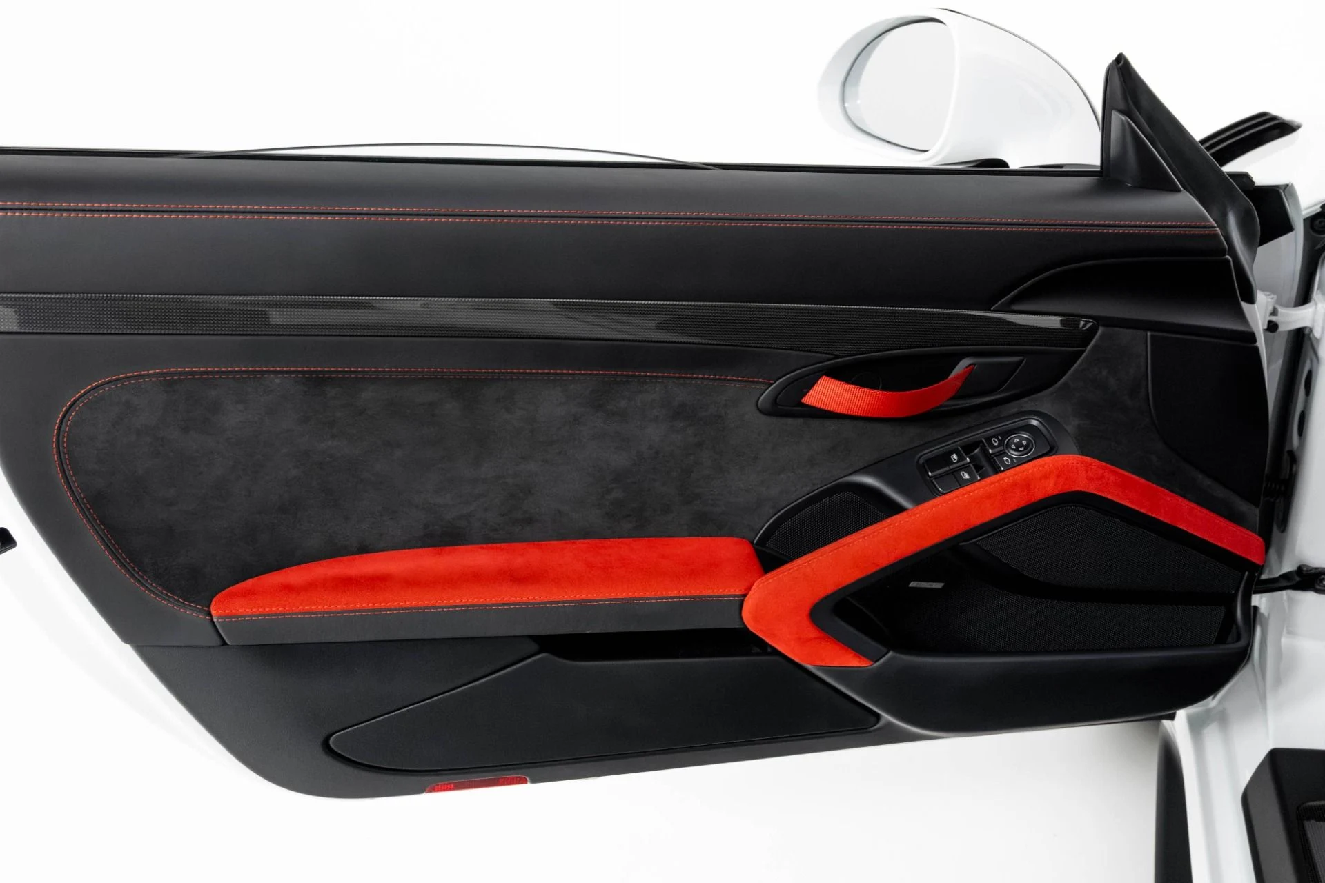 mph031_1519253946_Used_2018_Porsche_911_GT_2_RS_1763508422_76f83ac274