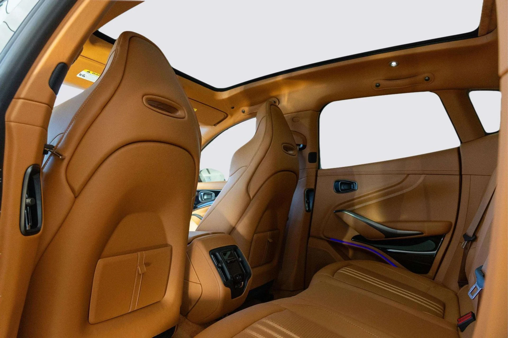 mph031_1528220584_bd93f5a3_9ed0_4576_8bf0_5152086148a2_e3639f00a0