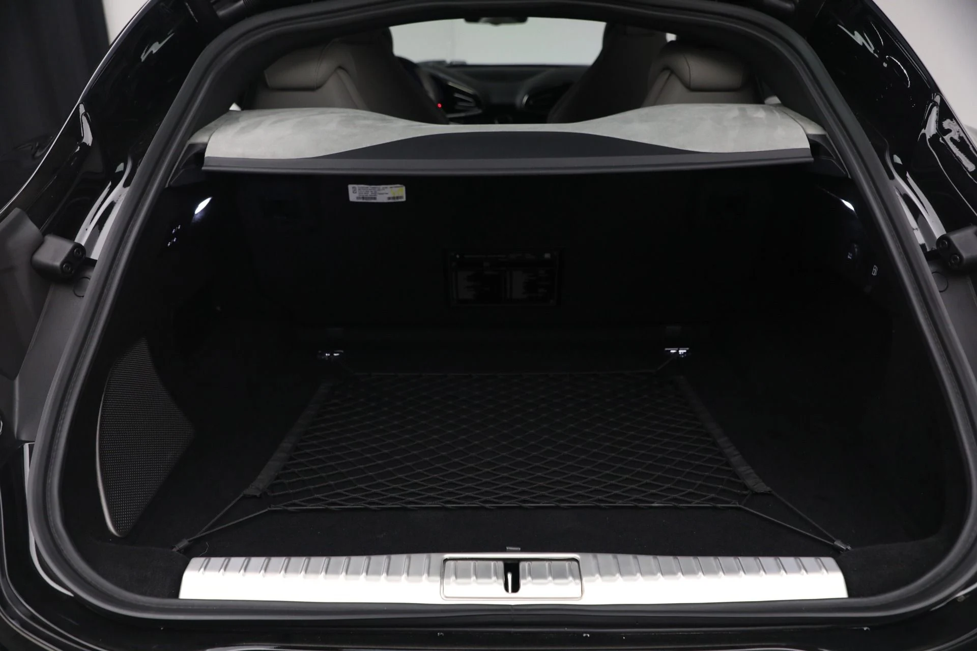 mph031_1529509826_Used_2025_Ferrari_Purosangue_1774121849_83444da038