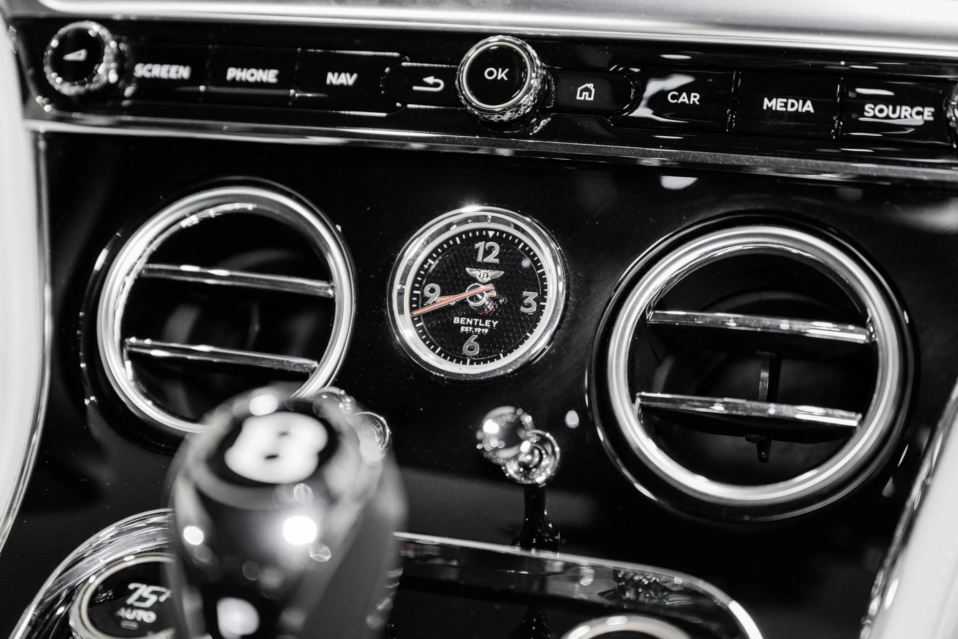 mph031_1533421429_Used_2023_Bentley_Continental_GT_V8_1791300690_710f4121c3