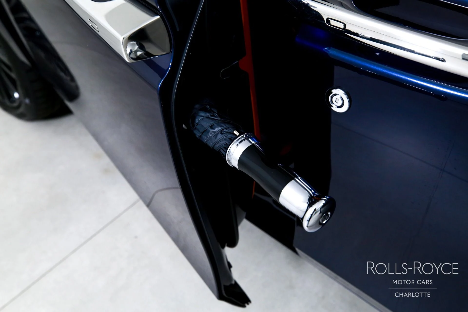 mph031_153455650_Used_2021_Rolls_Royce_Ghost_1789147421_0eeb0d9492