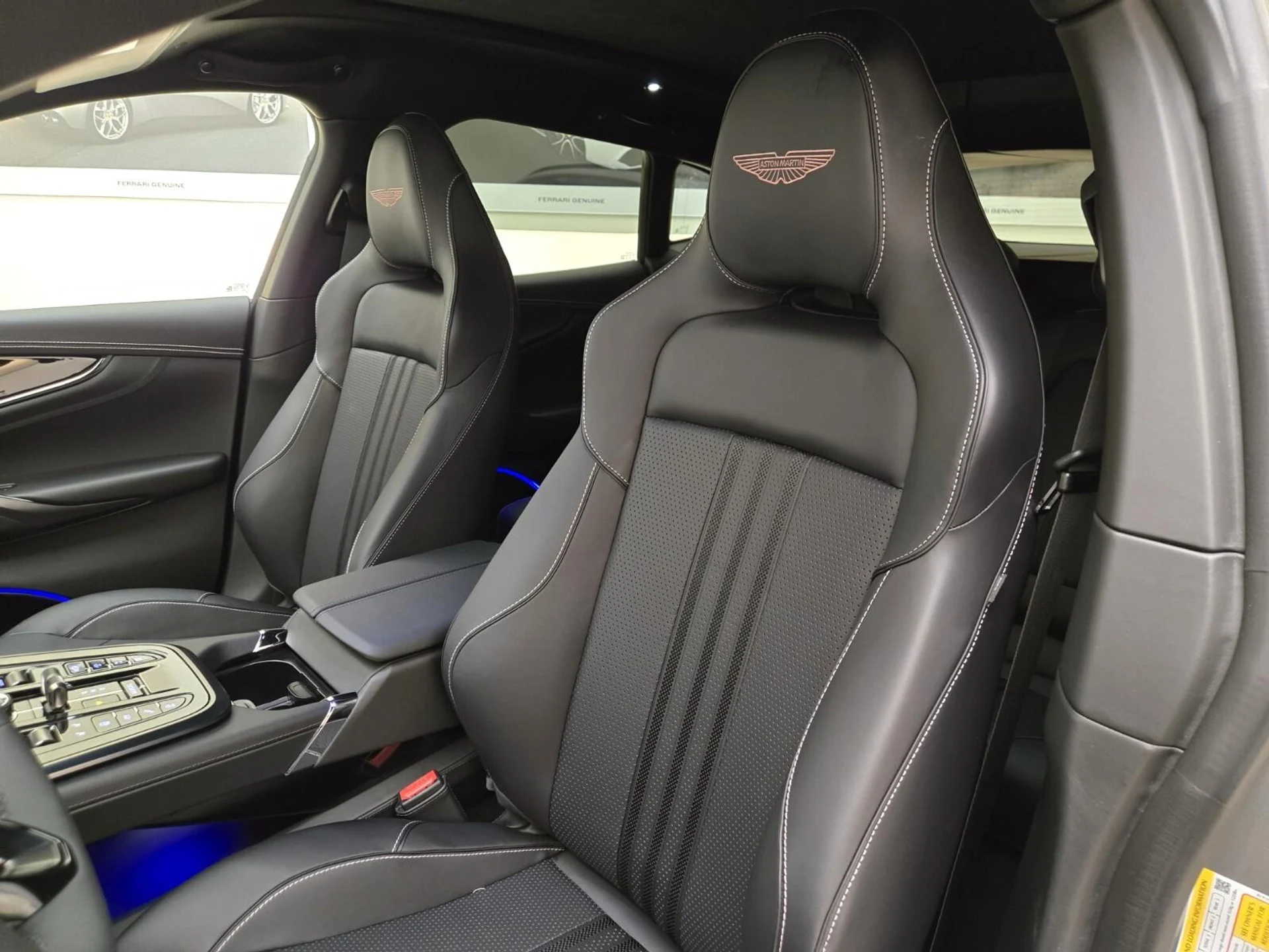 mph031_1537100574_New_2025_Aston_Martin_DBX_707_1753162769_d21da36785