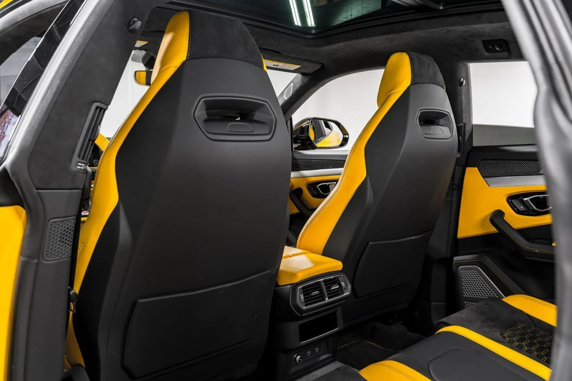 mph031_1538145656_594b933458b0bfa4537ed2ed6bb3e72bx_518951c1a4