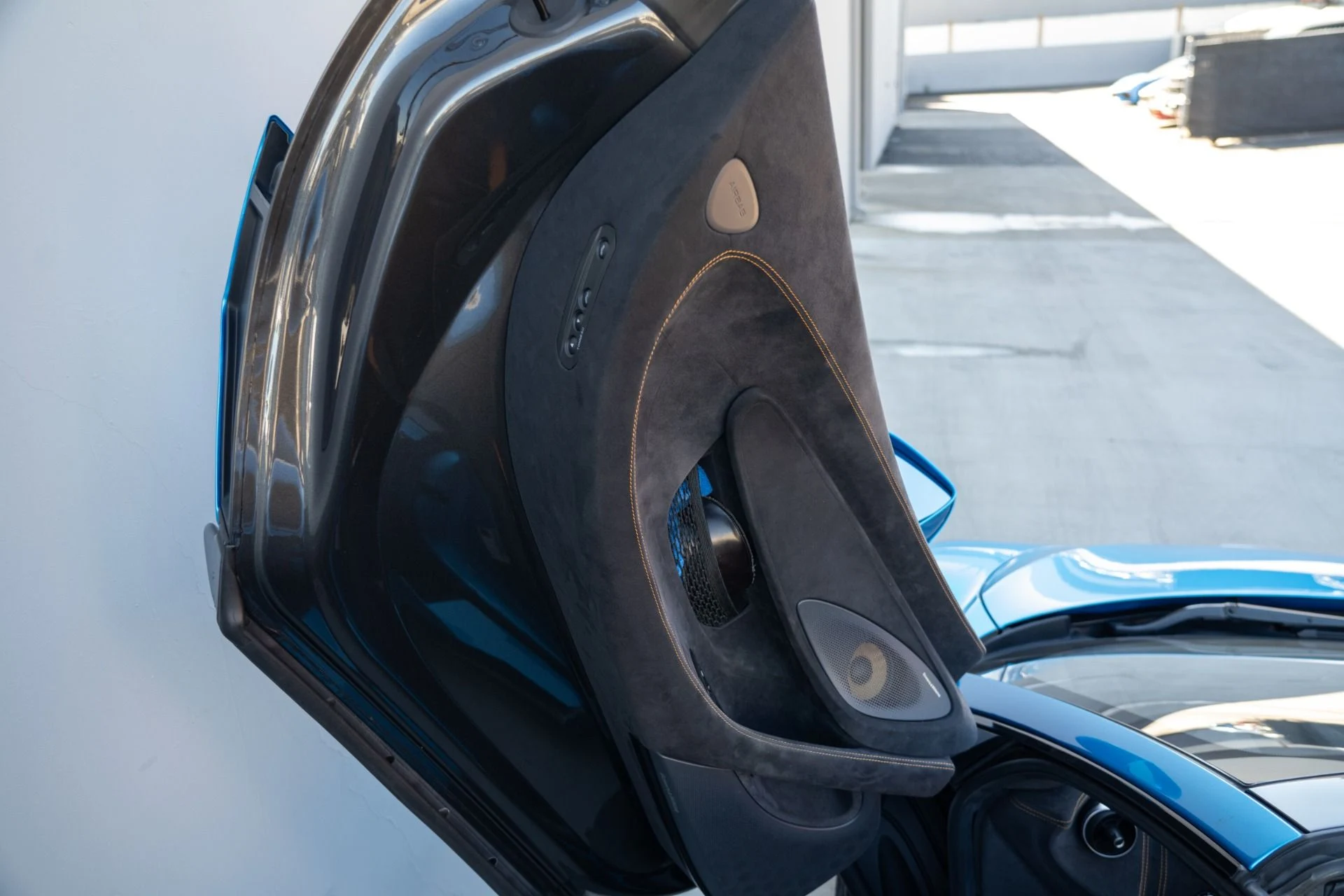 mph031_1538542860_Used_2020_Mc_Laren_600_LT_Spider_1761767679_d3eaf4e3c9