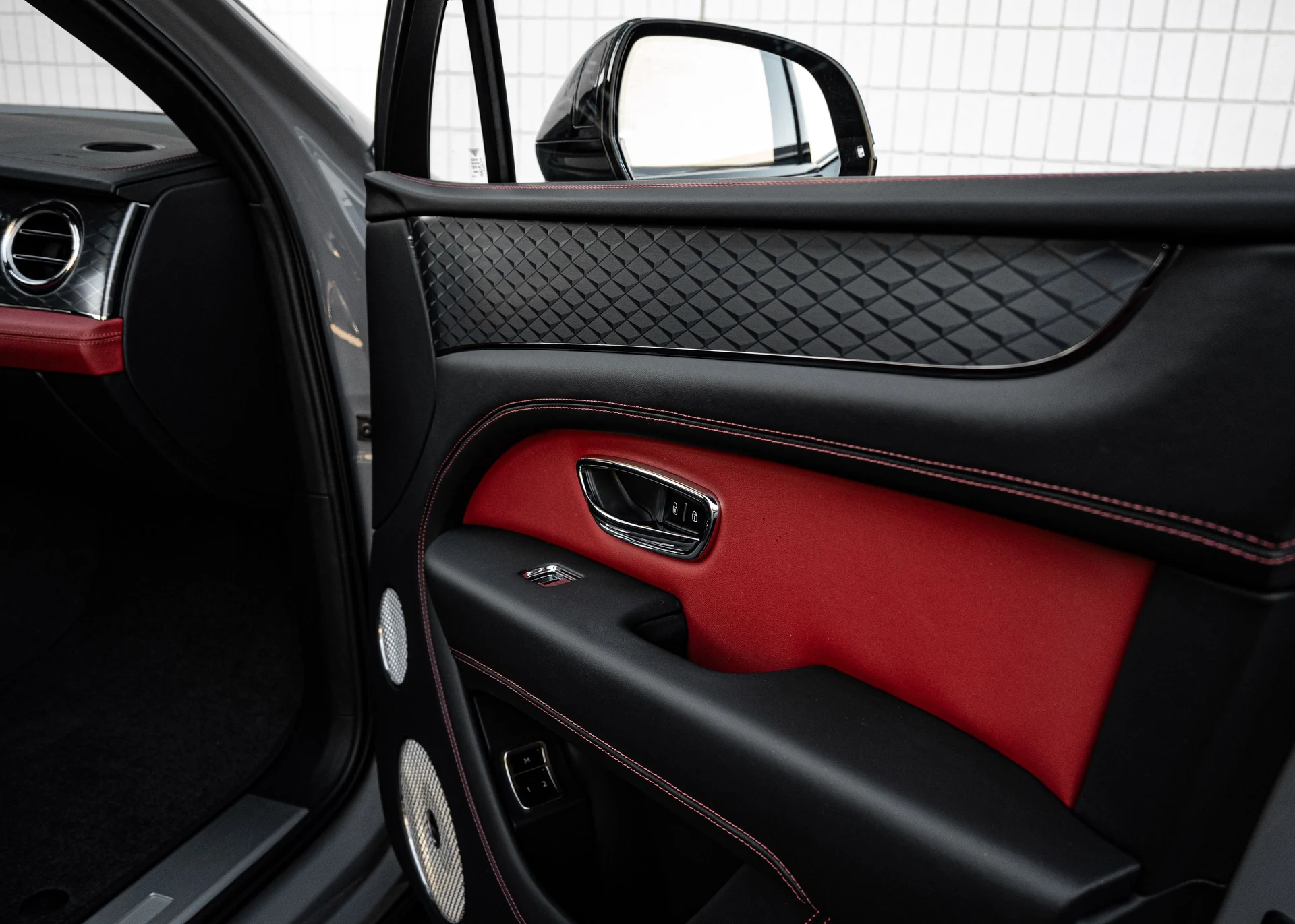 mph031_1545087523_eb483993_eb51_475d_9f26_03d29aeca384_ac1013ef34