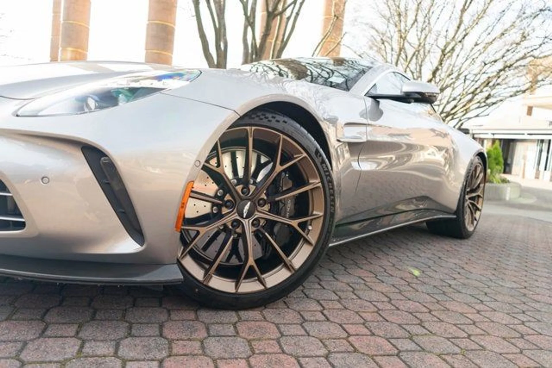 mph031_1545744206_32_3bd9945806