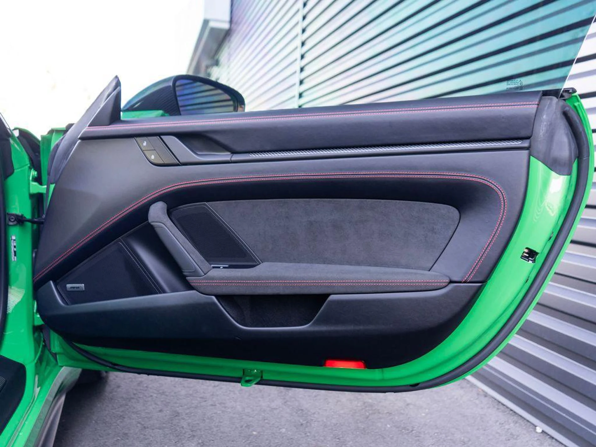 mph031_1550275039_l_DQE_L0rorkk4_W_Nd_Q_Rk_B_Dd28_U0_U_fcec1ebb86