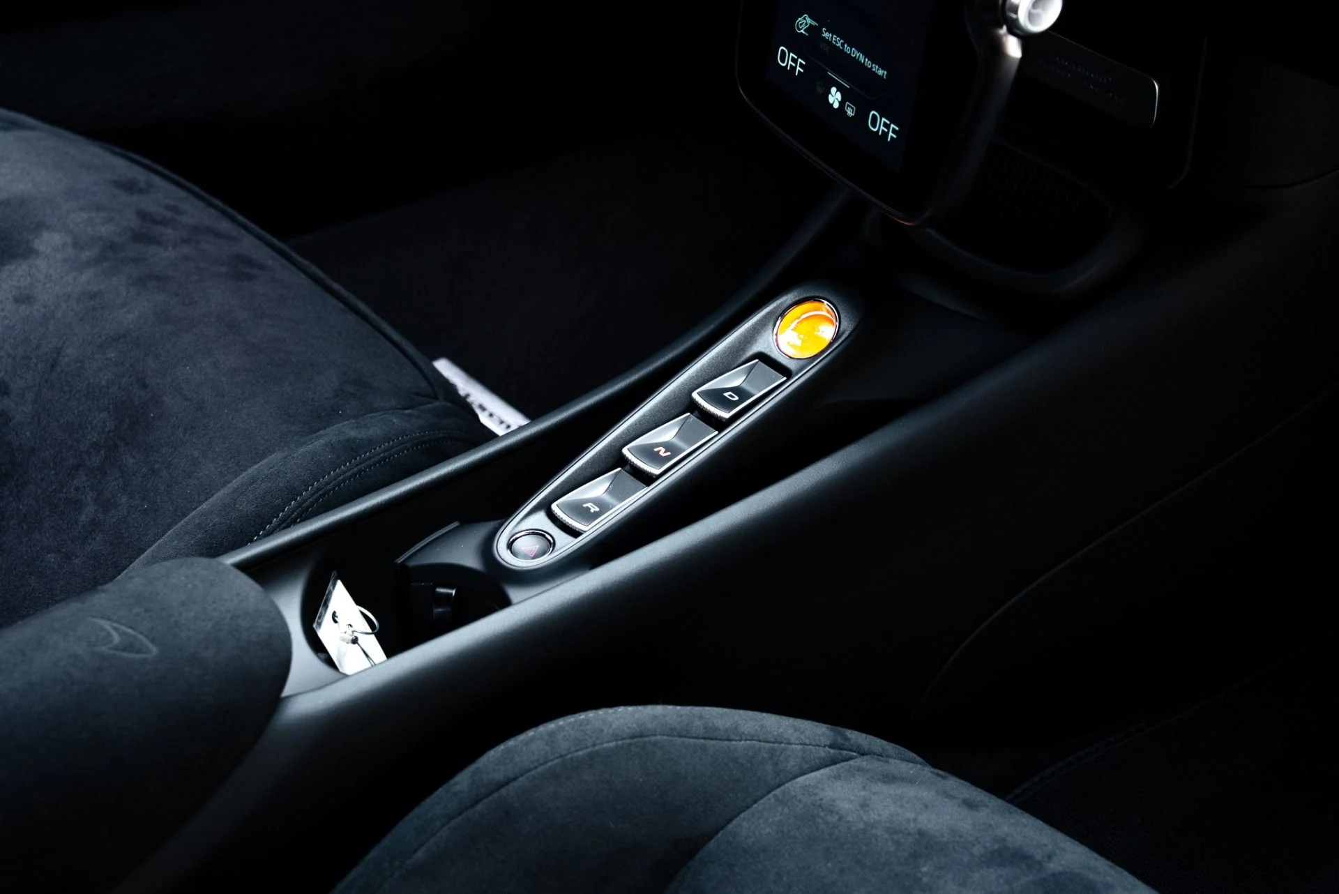 mph031_1556951869_Used_2026_Mc_Laren_Artura_1770152566_851a0c1bce