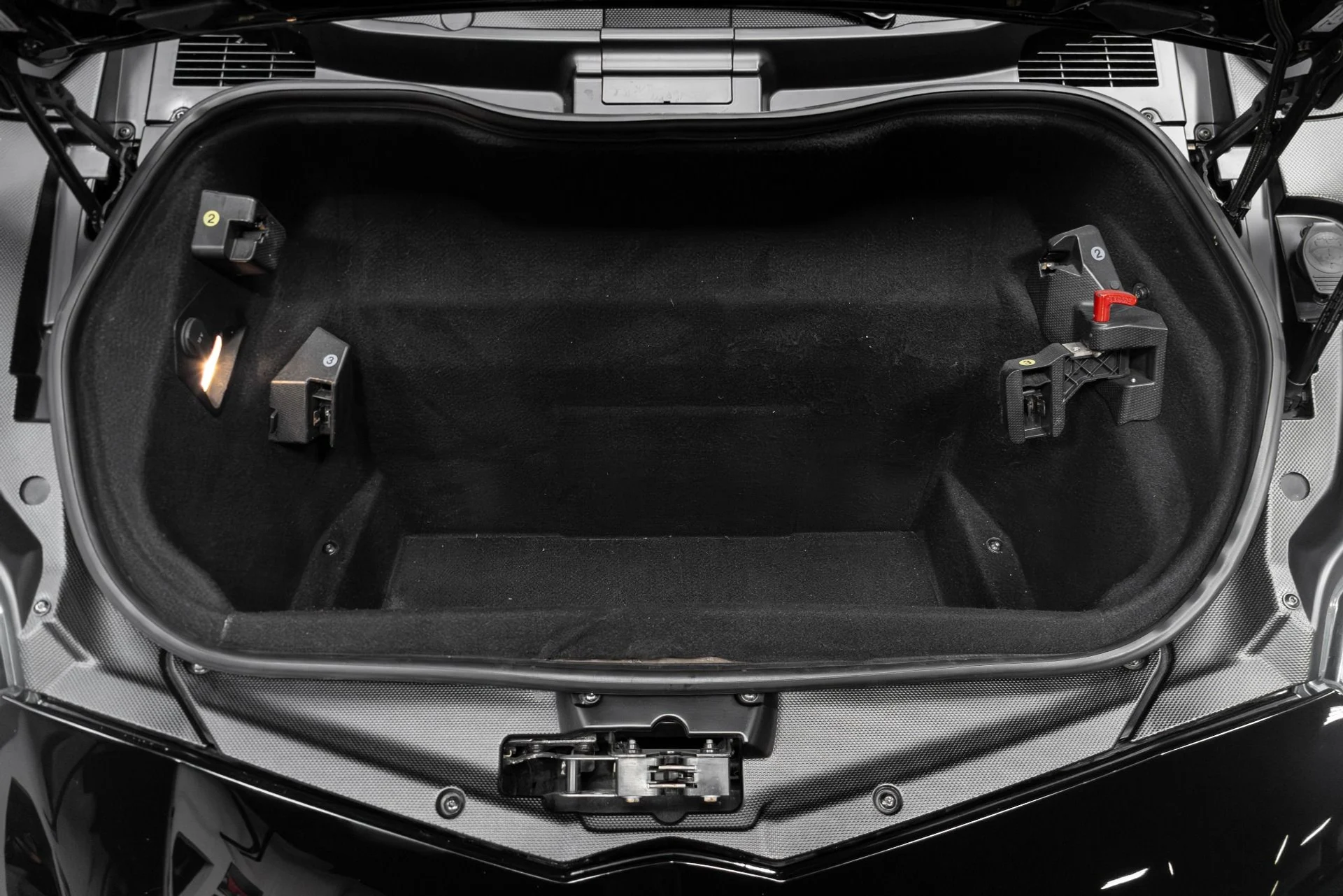 mph031_1568164274_Used_2015_Lamborghini_Aventador_LP_700_4_1770952947_583232966c