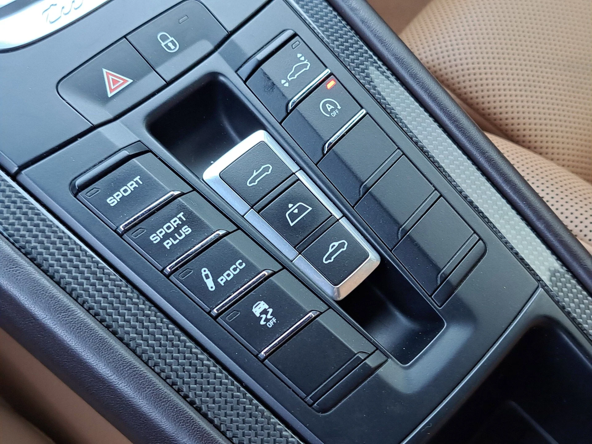 mph031_1570206668_02efa7e1632ec30895635b092dc17c62x_b76cb68b06