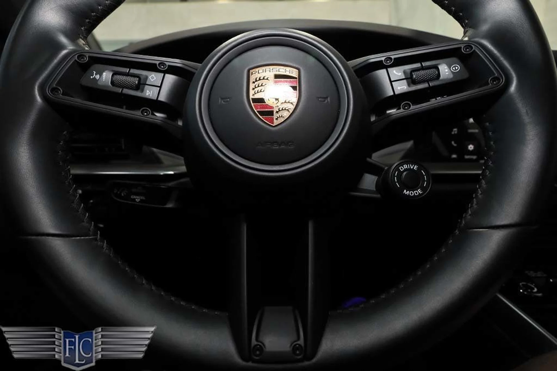 mph031_1576949189_used_2022_porsche_911_turboscoupe_9689_23001606_32_1024_ff8d583ed5