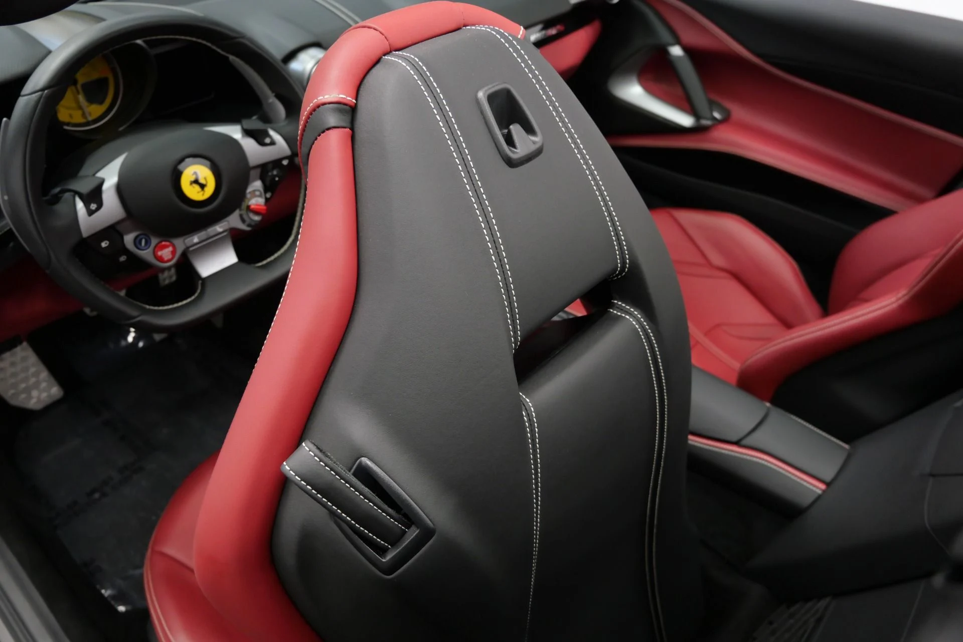 mph031_1584614958_Used_2021_Ferrari_812_GTS_Very_Low_Miles_Classic_Colors_Suspension_Lifter_1788450989_5fb1e09c3f