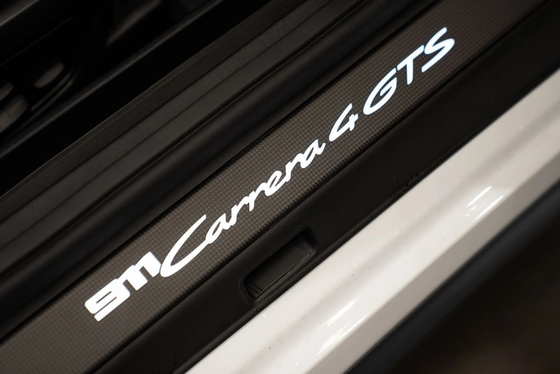 mph031_1592286843_porsche_911_2026_jpg_v_1775165756_e9237f0b04