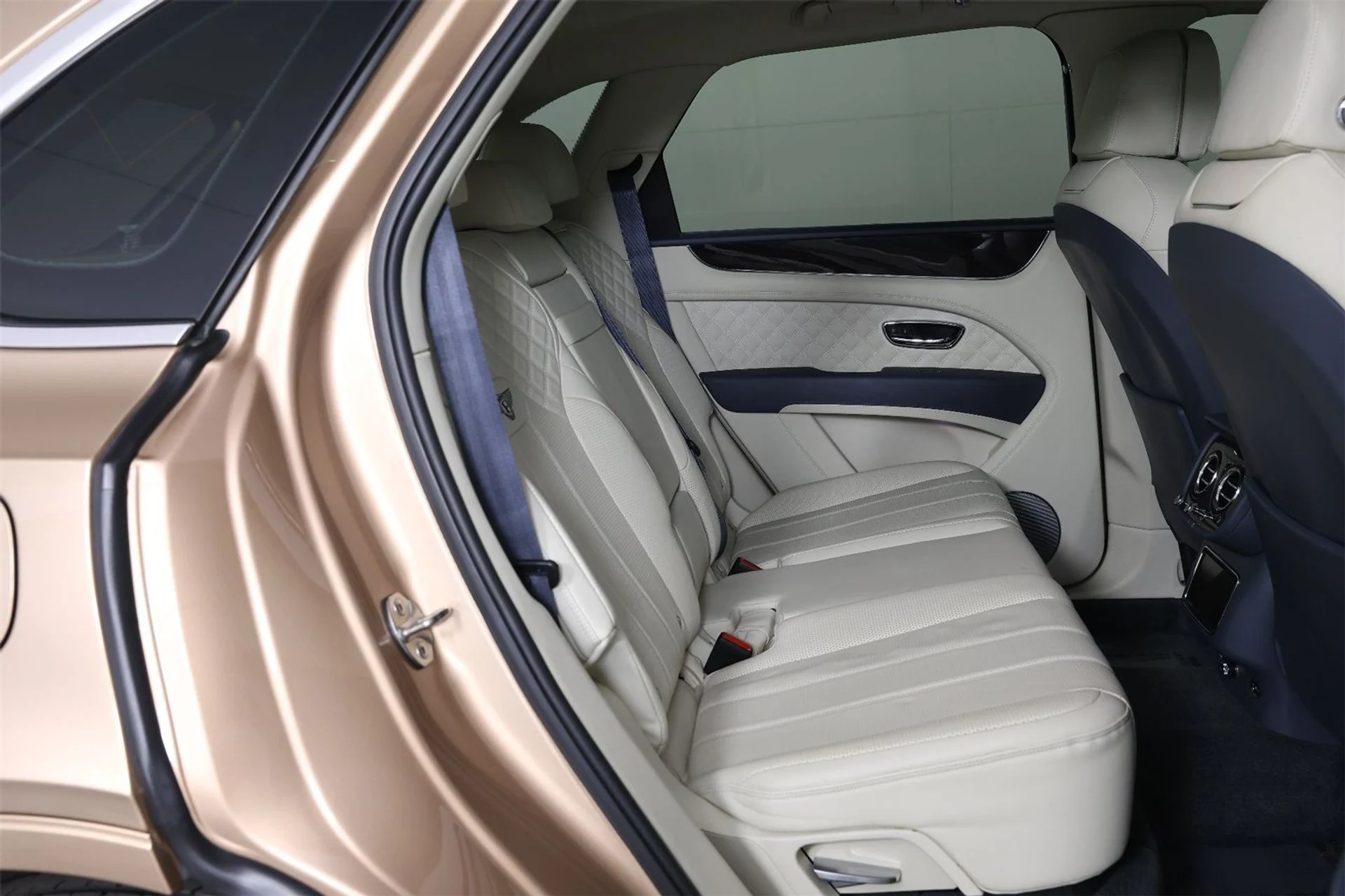 mph031_1597700156_4bc69451bd6033e62399d30274705f0a_89514fd0ac