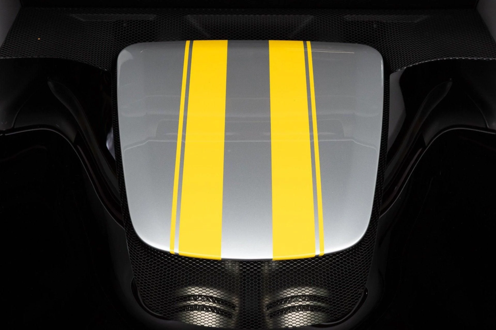 mph031_1606125426_Used_2024_Ferrari_296_GTB_1777367686_46ba80c90e