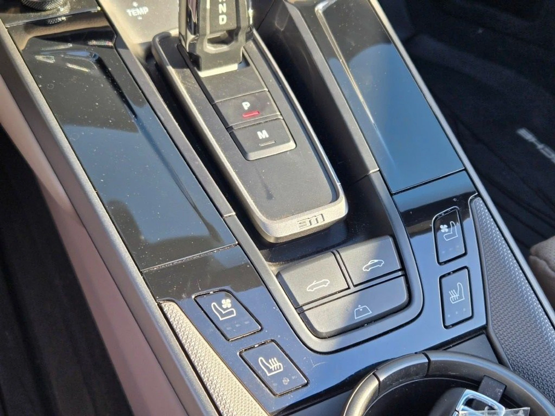 mph031_161541015_32_63f3edf16a