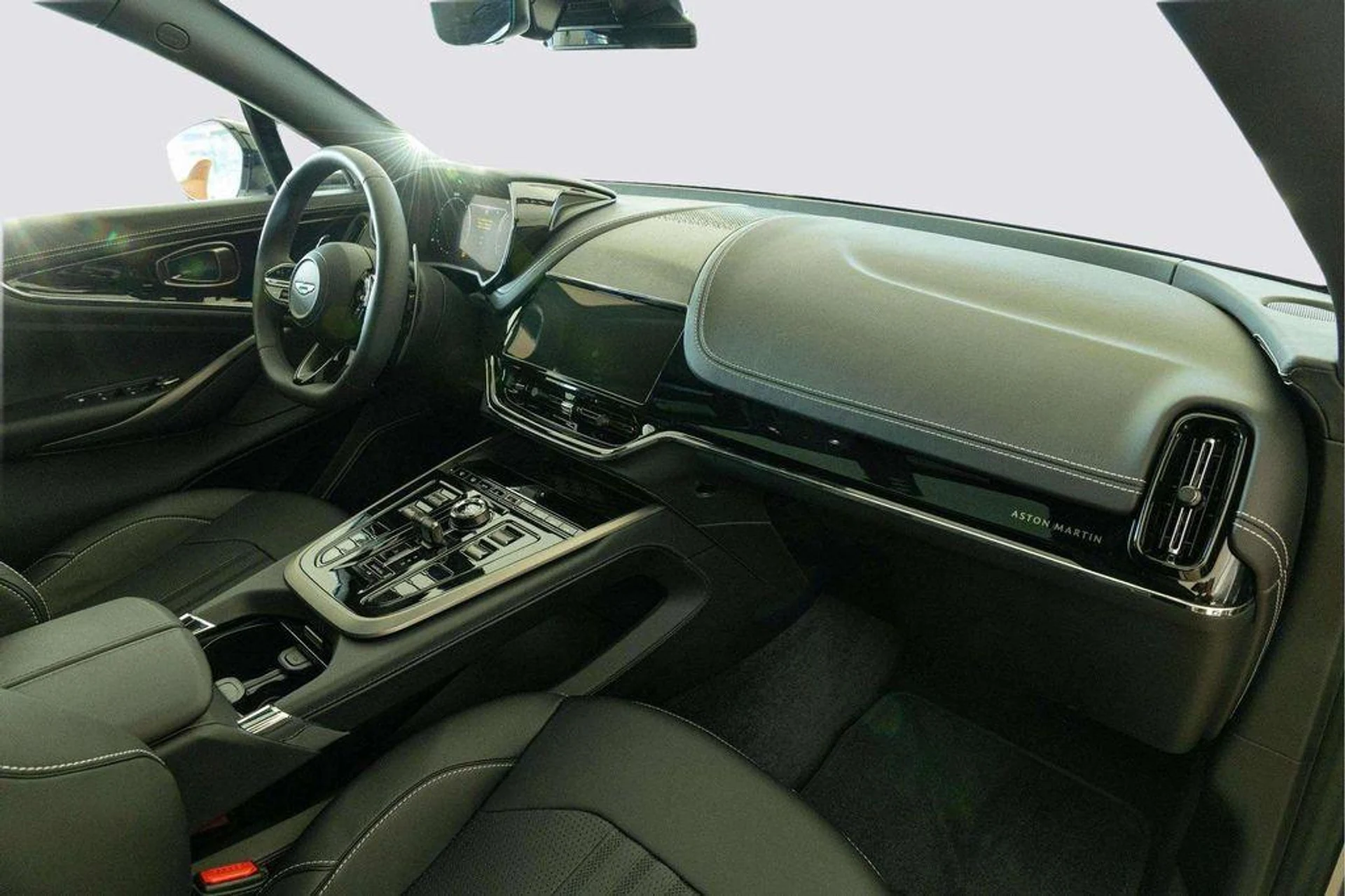 mph031_1618815491_Kab_JM_Df_XRU_62_IF_Ol_NFB_Wxt_Jaq1c_bc86e66b05