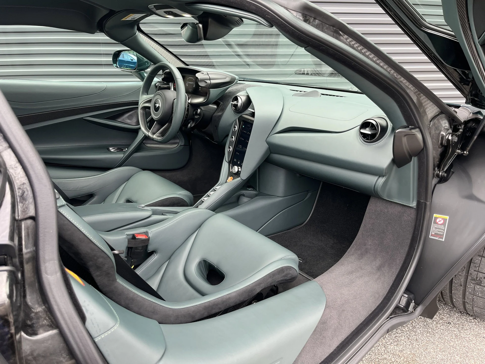 mph031_1622997275_23134e62300248fb1b2798eb43e04239x_eae6ea7a22