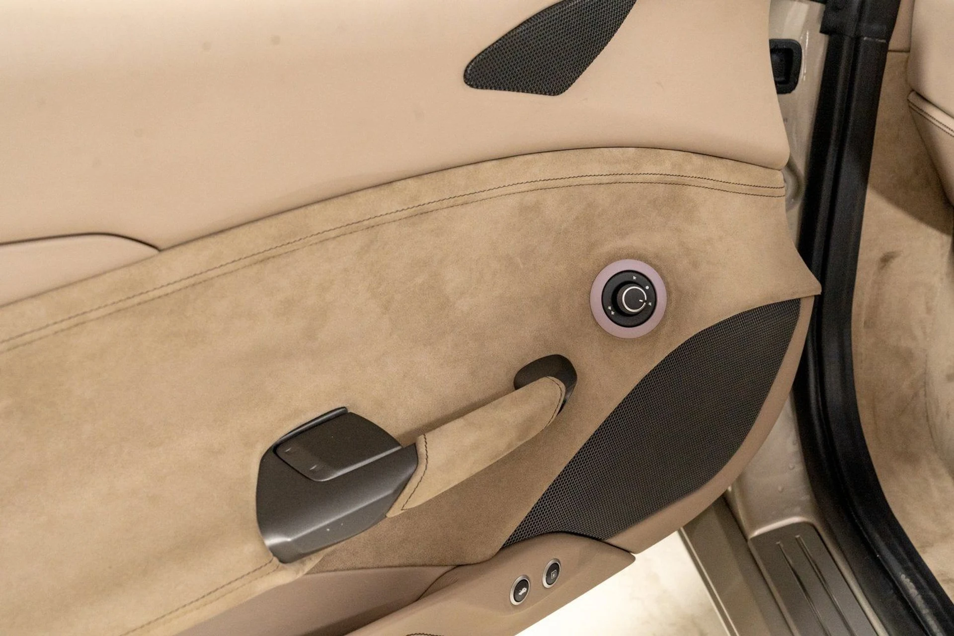 mph031_1625949971_3fdce13188fe4d48ad4c58f58a832e32_d897ba4e59