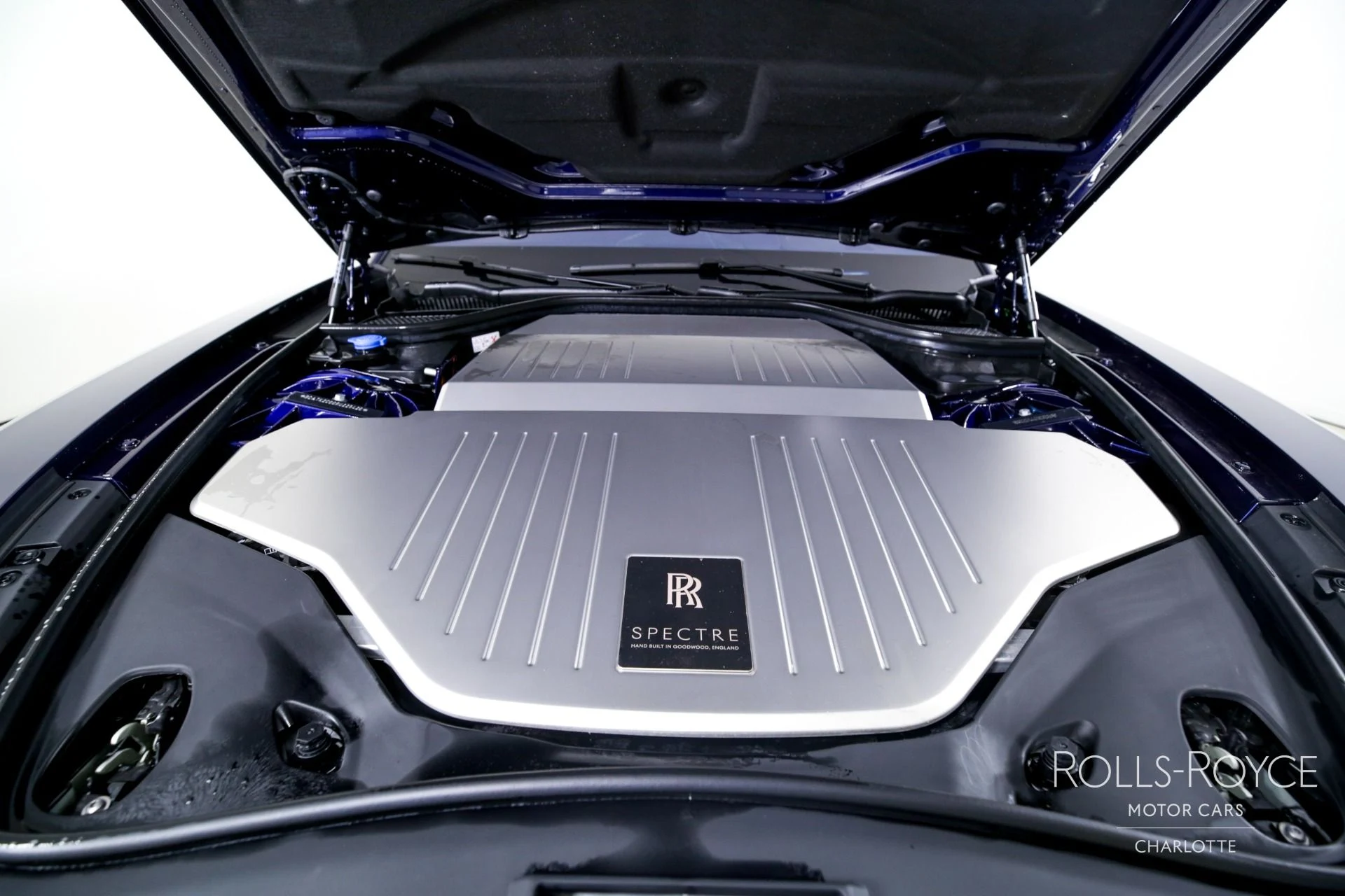 mph031_1627131319_Used_2024_Rolls_Royce_Spectre_1738087182_773473f817