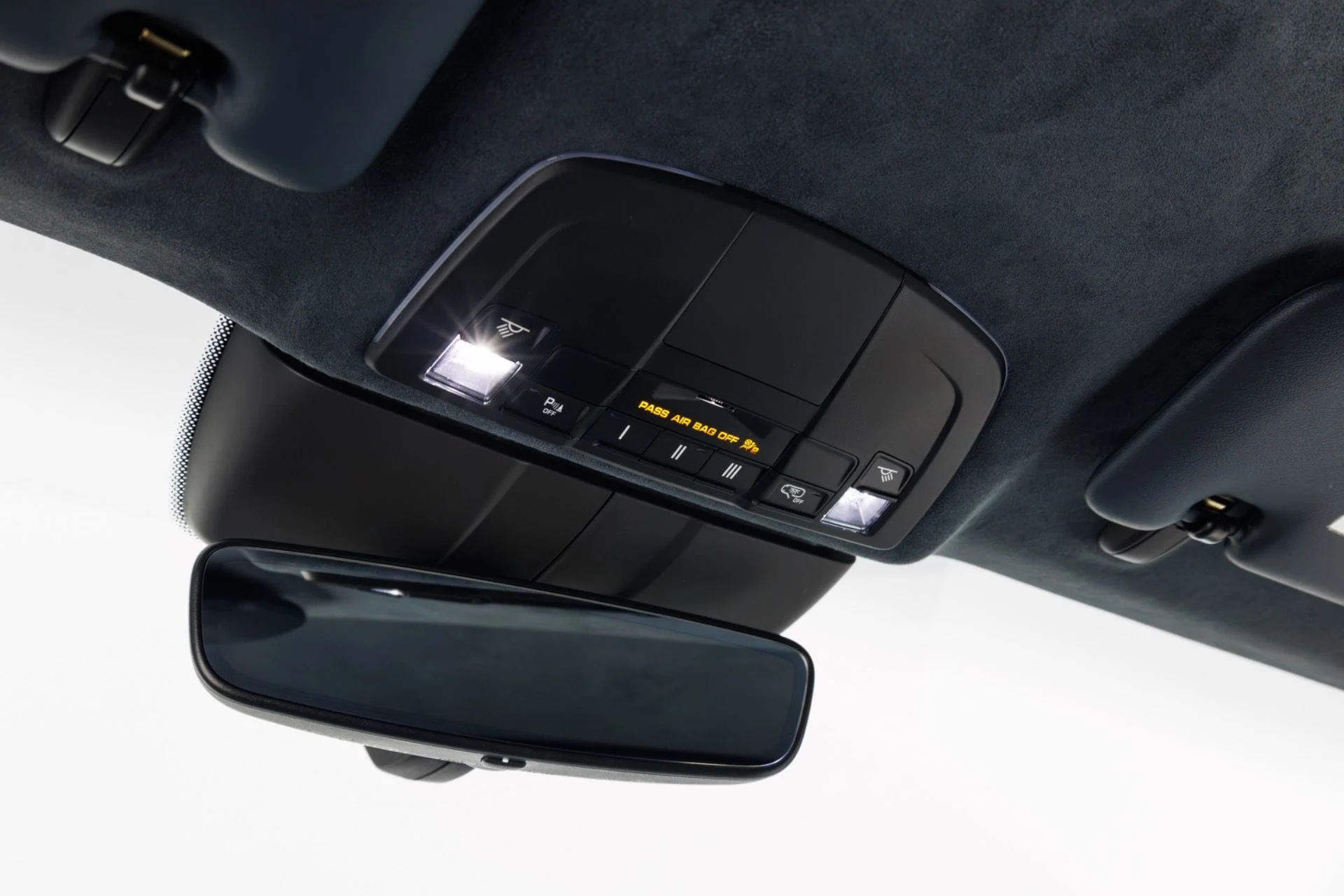 mph031_1643983083_Used_2017_Porsche_911_Turbo_S_1787680348_df43d21cc5