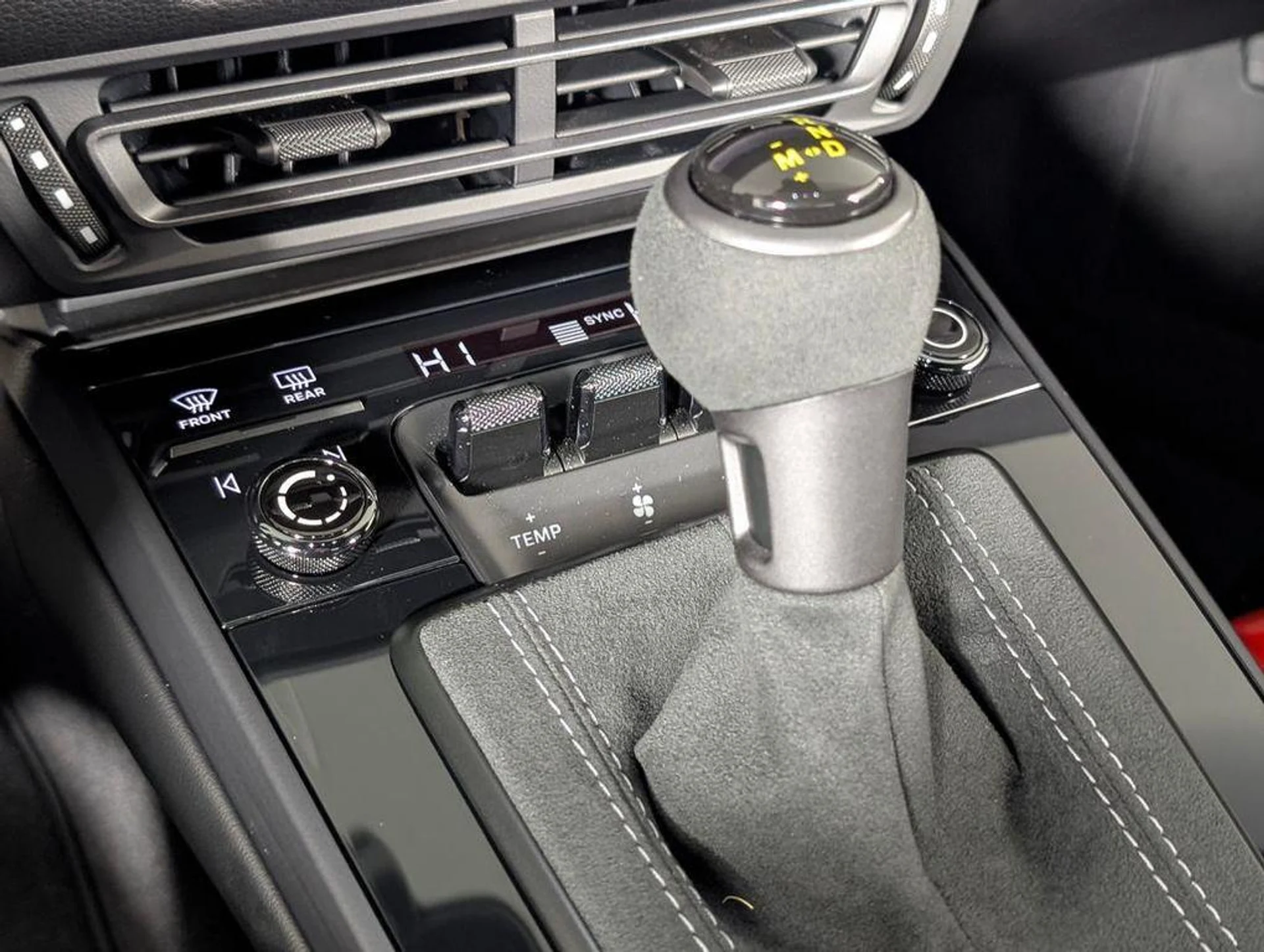 mph031_1654617933_A_Fh_KWD_Go9_LUYZ_Ka_UQ_Vv_Y_Fnf_N_Mh_E_dc745cbc28