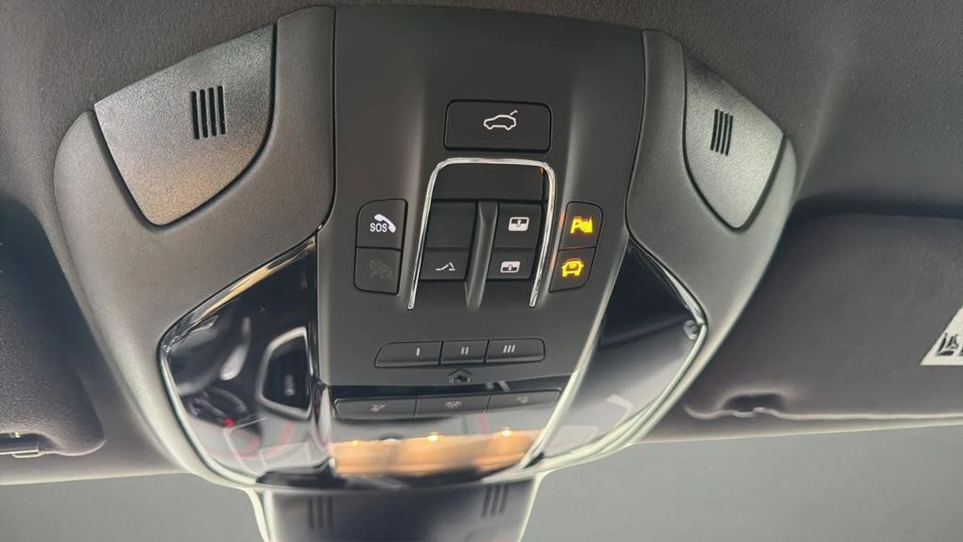 mph031_166604746_23e6e4d067d449b9bd558b607051e517_b622785060